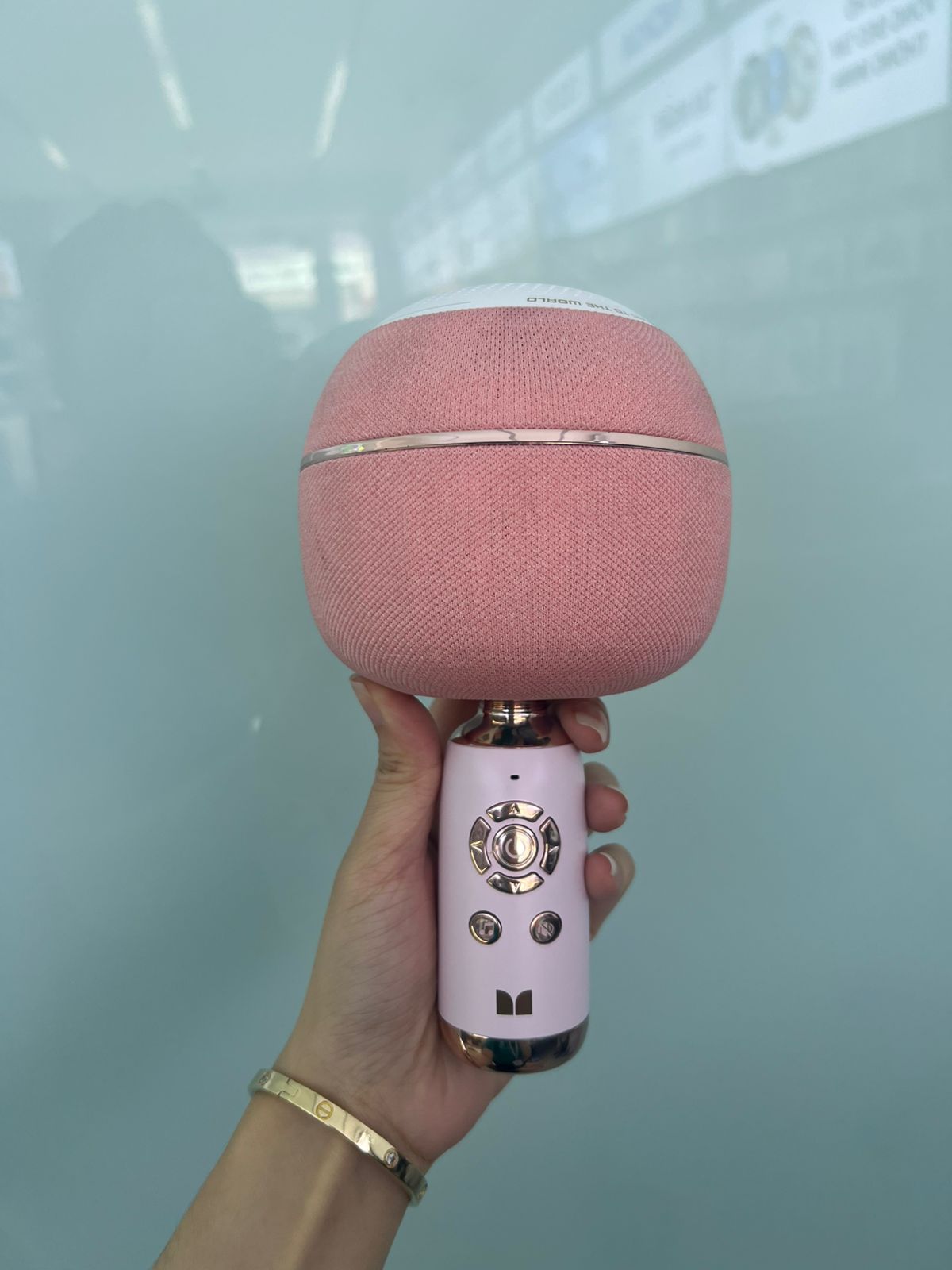 Micro không dây Karaoke tích hợp loa Bluetooth Monster M97 - Pink 