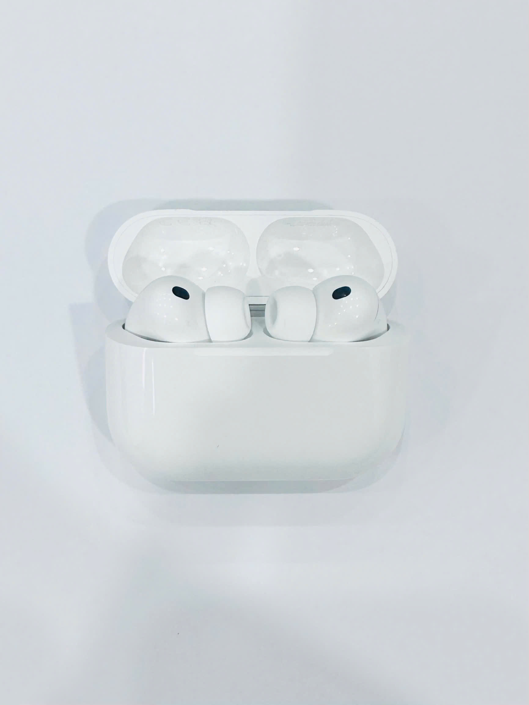 Tai nghe Bluetooth Apple AirPods Pro 3 - MFHP4ZP/A - TBH - 231A CẦN THƠ