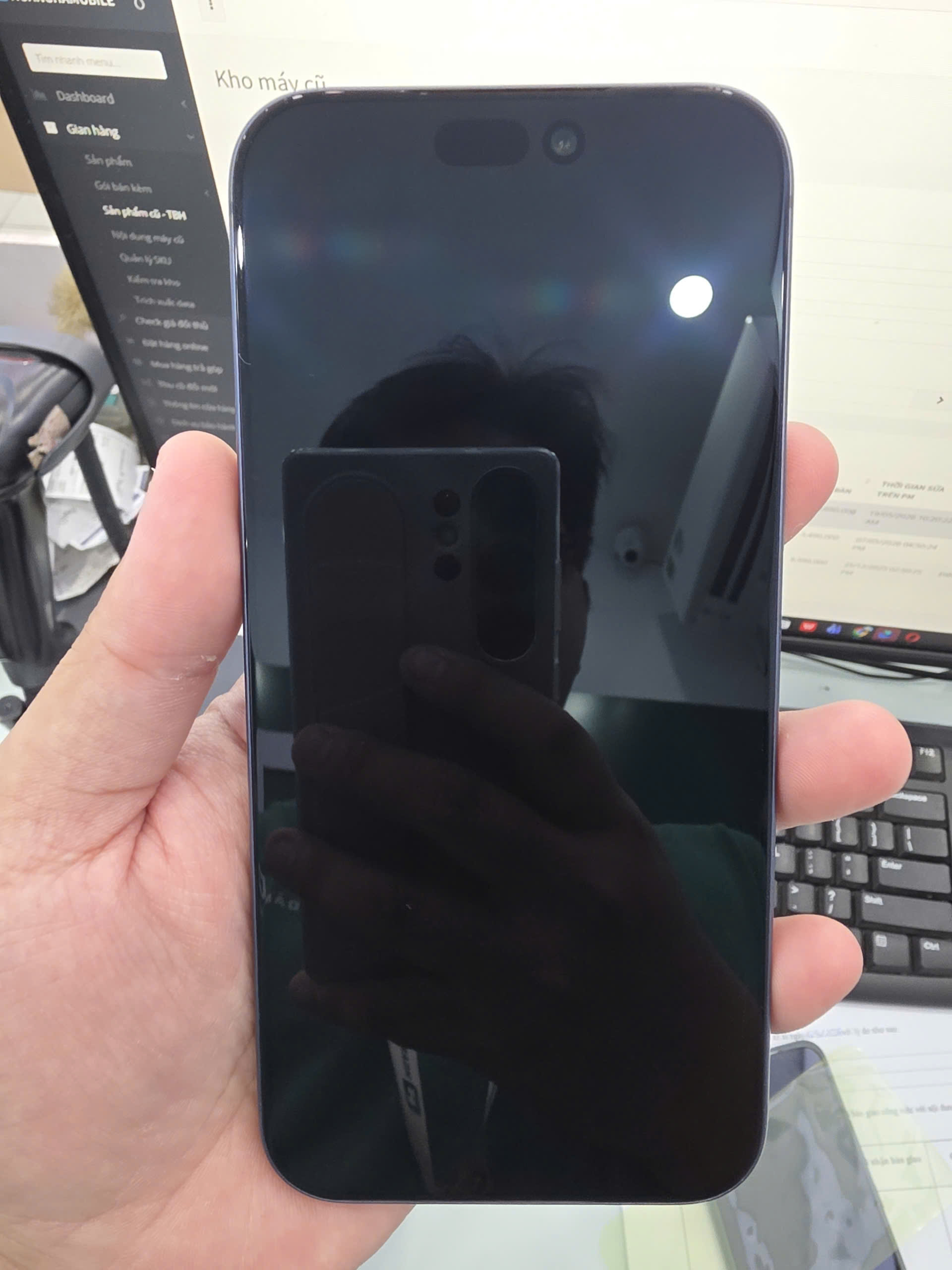 ĐTDĐ Apple iPhone 17 Pro Max 256GB Deep Blue_MFYP4ZP/A - SGCQY6VVHQD - MFYP4ZP