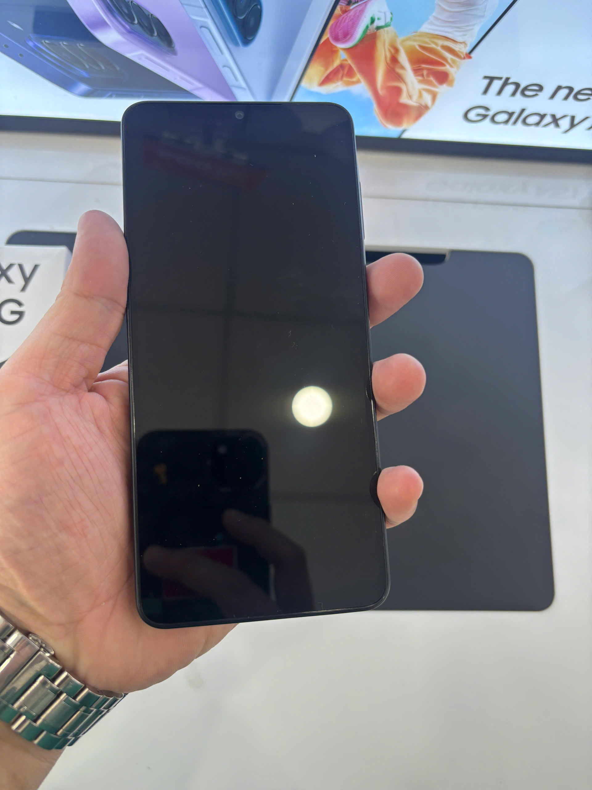 ĐTDĐ Samsung A07 5G SM-A076BZKBXXV,4+128, Đen