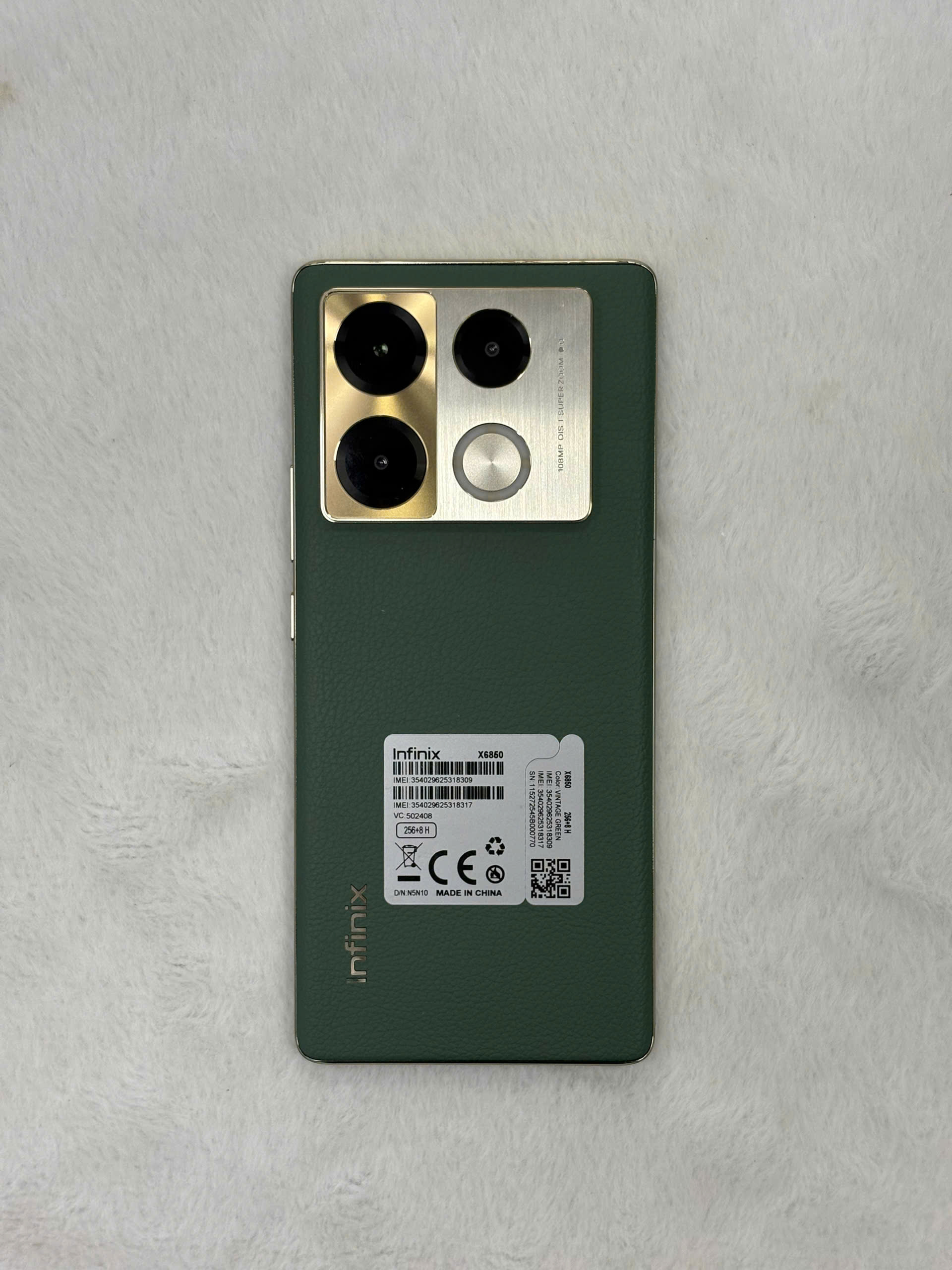 Điện thoại di động Infinix X6850 (INFINIX NOTE 40 Pro 256+8)/(TN) Xanh Khổng Tước - 354029625318309 - X6850256XZTN