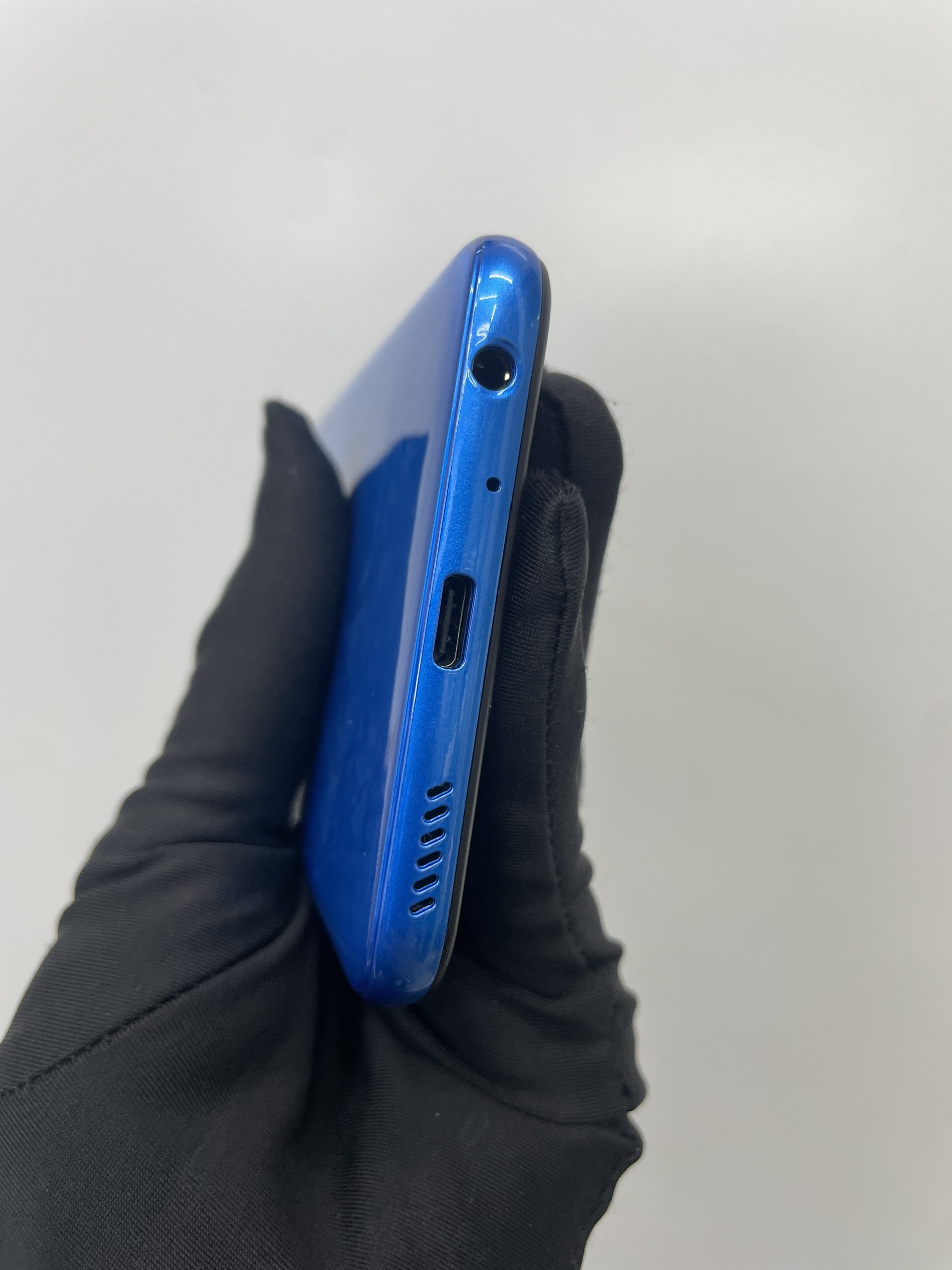 Điện thoại di động HTC Wildfire E3 lite (4GB/64GB) - Xanh (Blue)