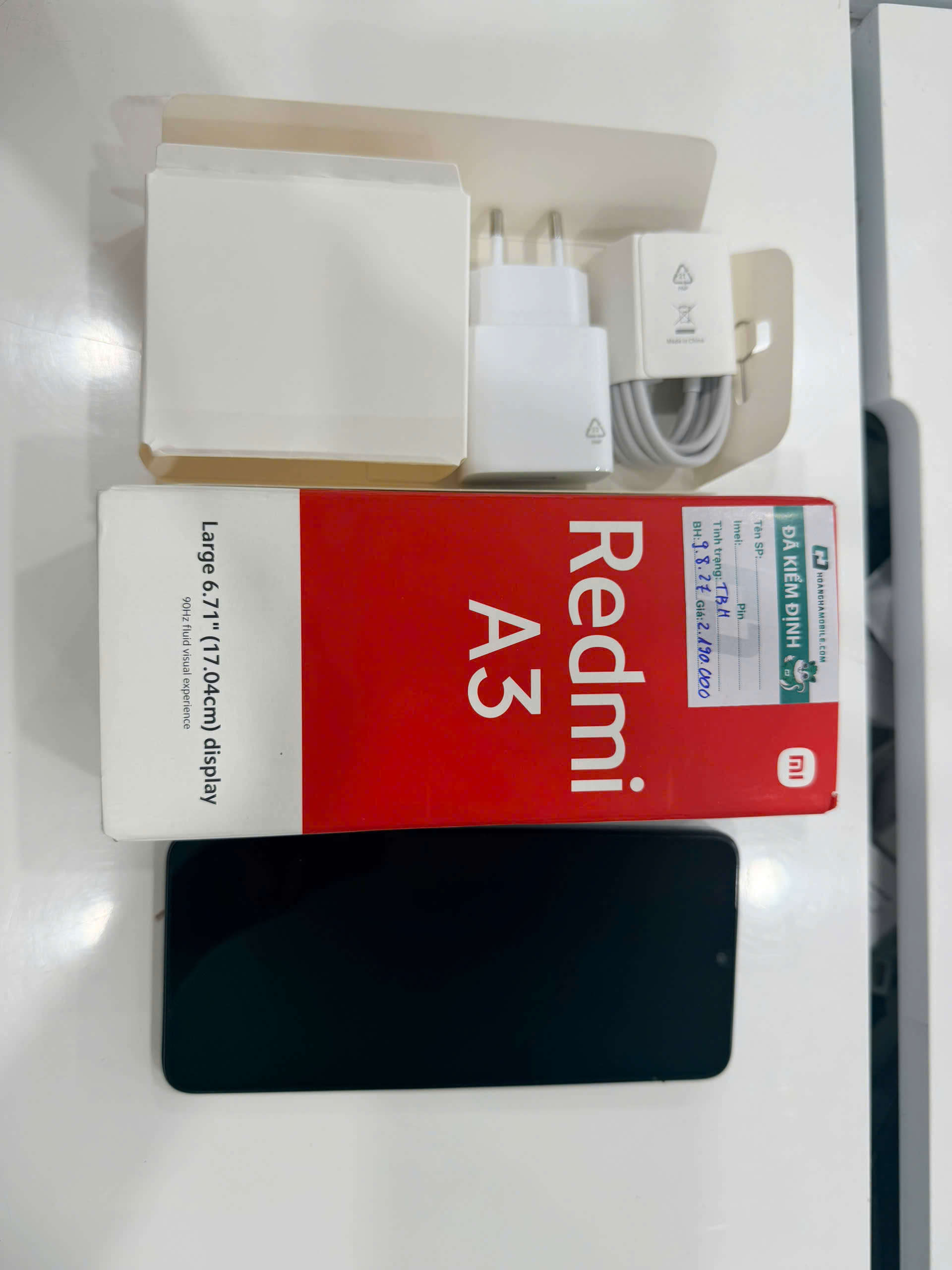 Điện thoại di động REDMI A3 6.708/MTK Helio G36/4G/128G/8MP AI Dual /5MP/5000mAh(23129RN51X)/ĐEN