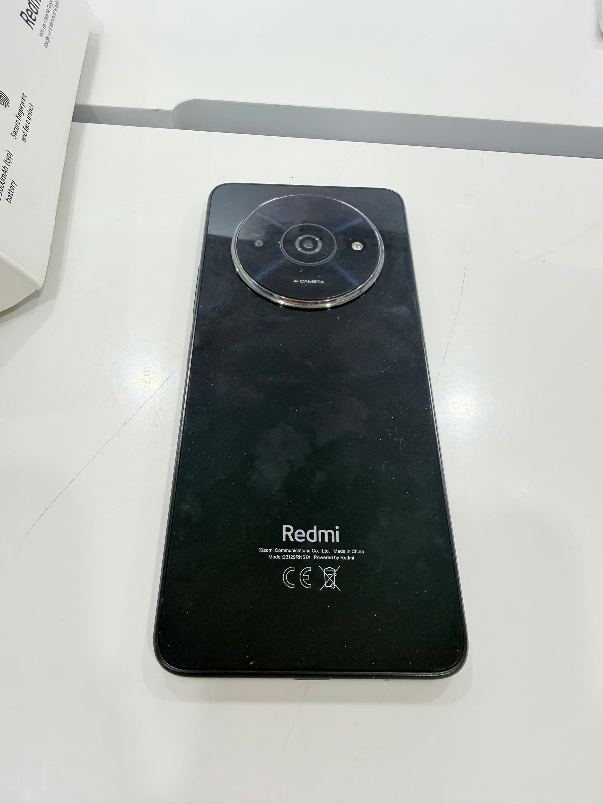 Điện thoại di động REDMI A3 6.708/MTK Helio G36/4G/128G/8MP AI Dual /5MP/5000mAh(23129RN51X)/ĐEN