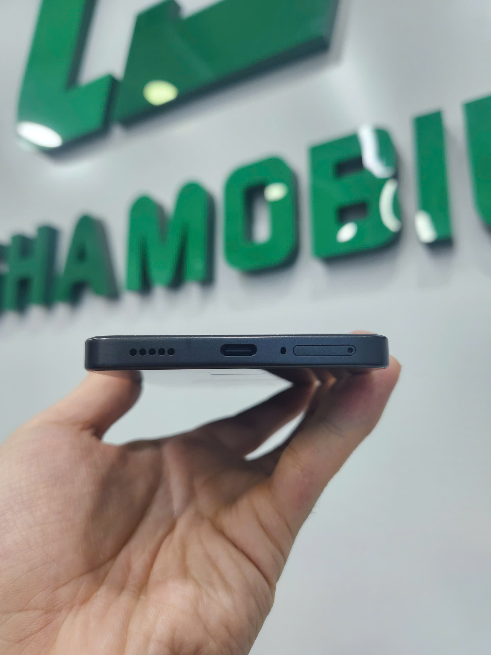 Điện thoại di động XIAOMI 14T TITAN 6.67/MTK D8300 Ultra/12G/512G/50+50+12MP/32MP/5000mAh (2406APNFAG)/ĐEN - TN