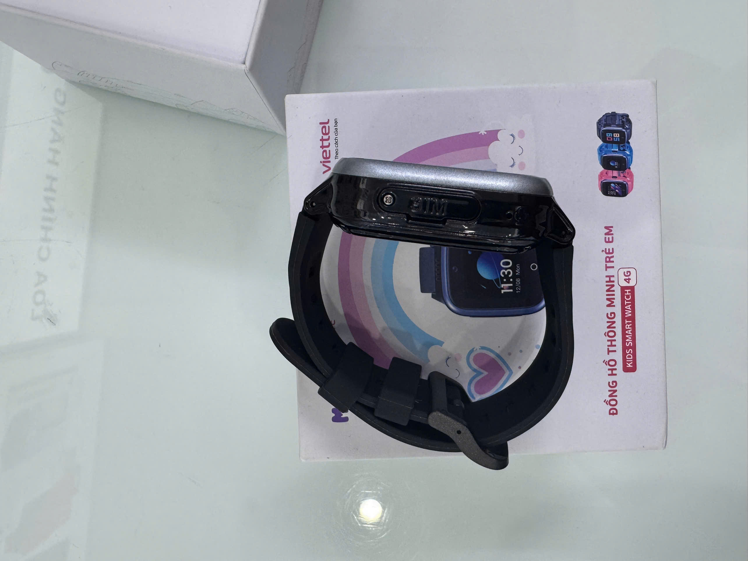 Đồng hồ thông minh trẻ em MyKid 4G Lite, màu Đen