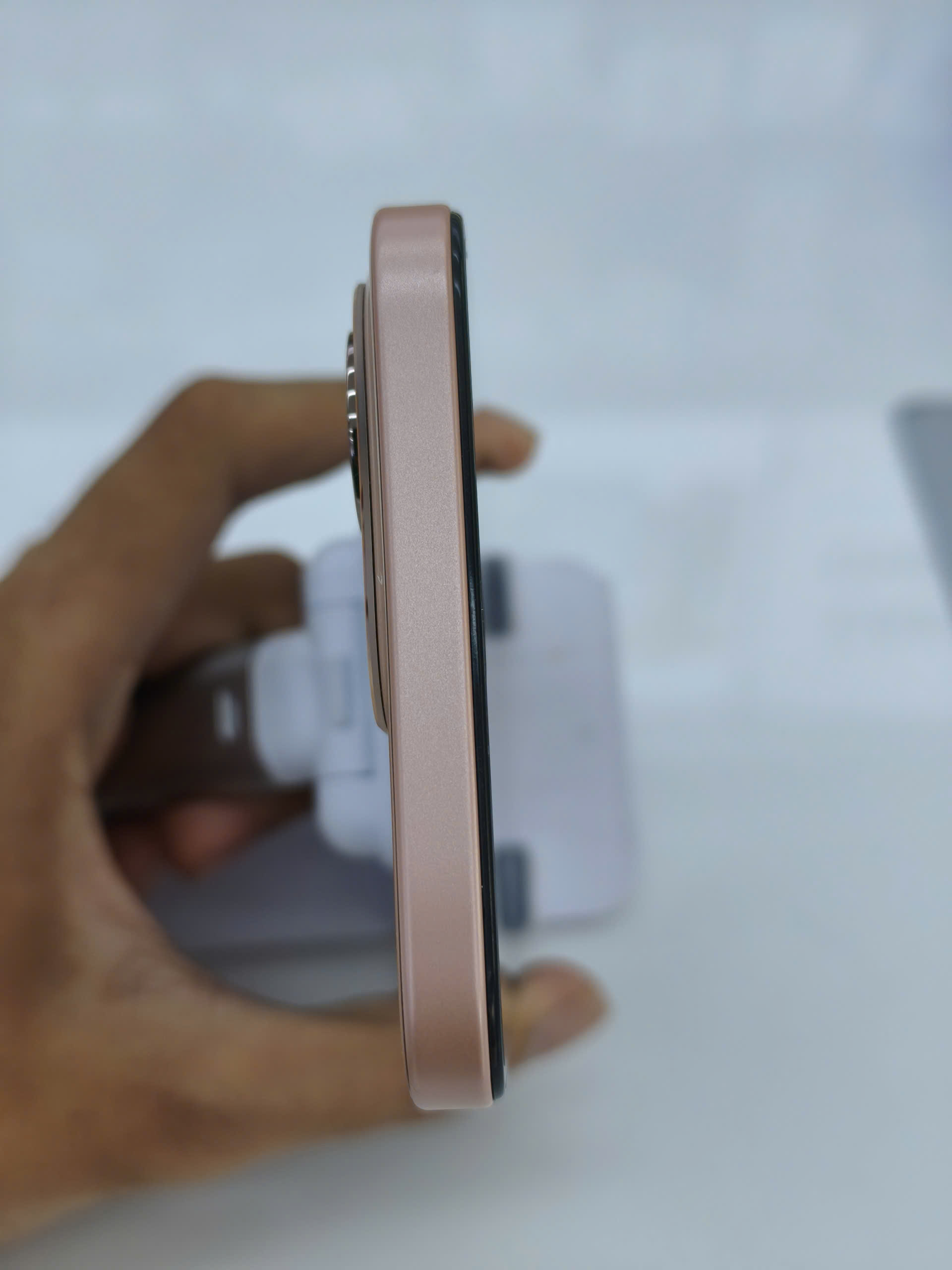 ĐIỆN THOẠI DI ĐỘNG (TEL) REDMI 15C 6.9"/MTK Helio G81 Ultra/4G/128G/50MP+QVGA/8MP/6000mAh (25078RA3EY)/CAM (6932554455880 - cũ