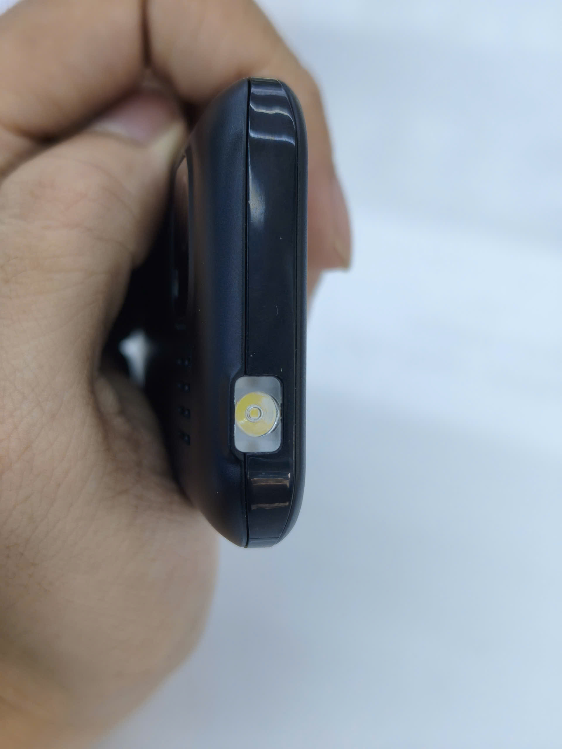 Điện thoại di động Sumo 4G T2 đen (Black)_T2BLK - 356300390363822 - SUMOT2BLK - cũ