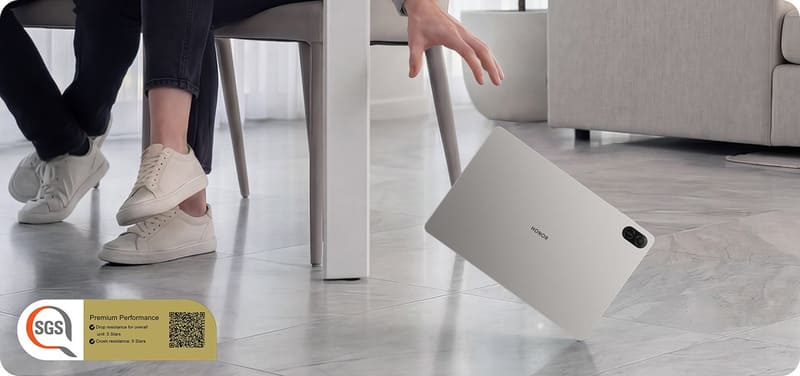 HONOR Pad X8b sở hữu thân máy kim loại với độ mỏng khoảng 7.25mm và trọng lượng khoảng 499g