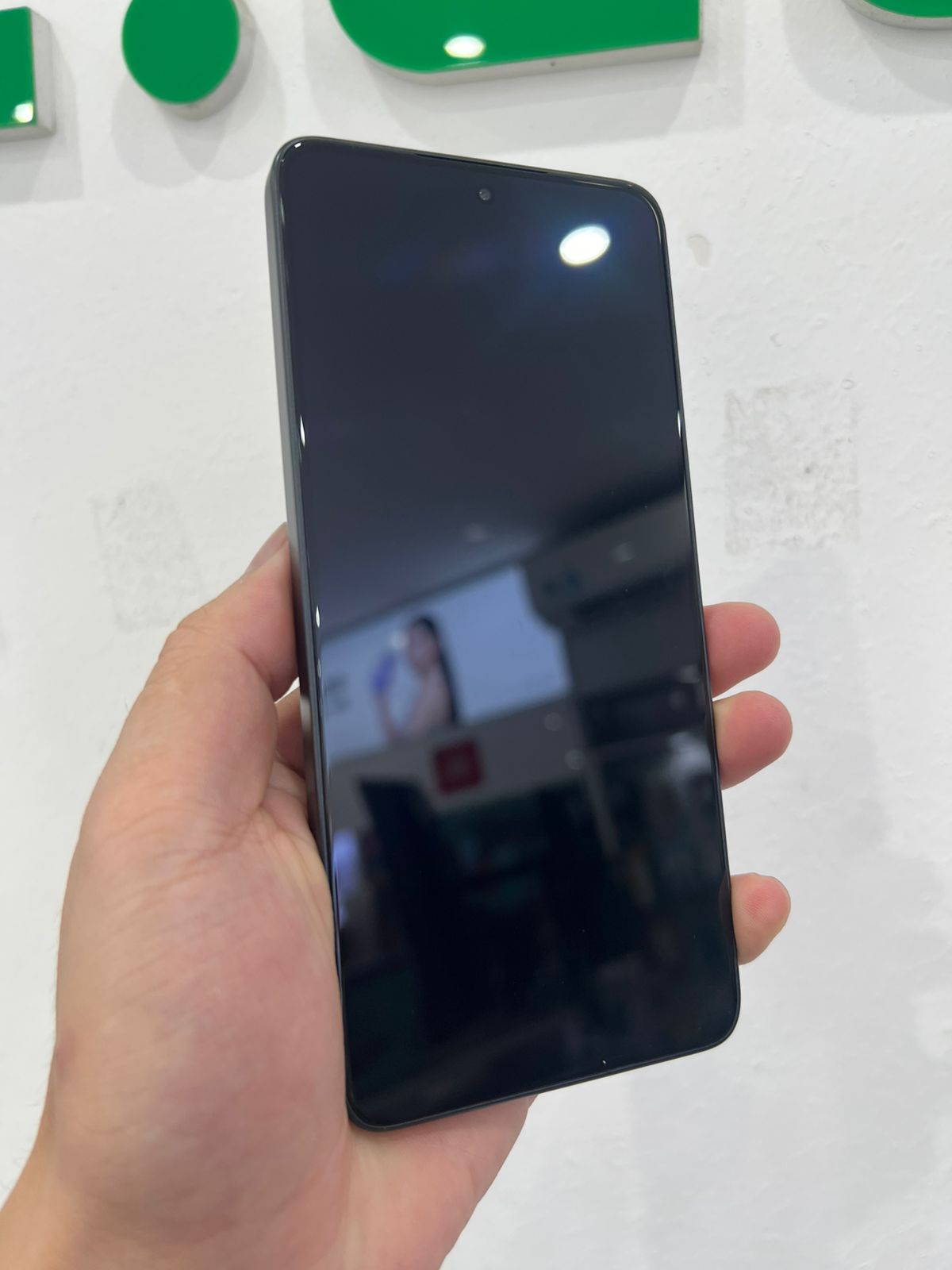 Điện thoại di động XIAOMI 14T TITAN 6.67/MTK D8300 Ultra/12G/512G/50+50+12MP/32MP/5000mAh (2406APNFAG)/ĐEN