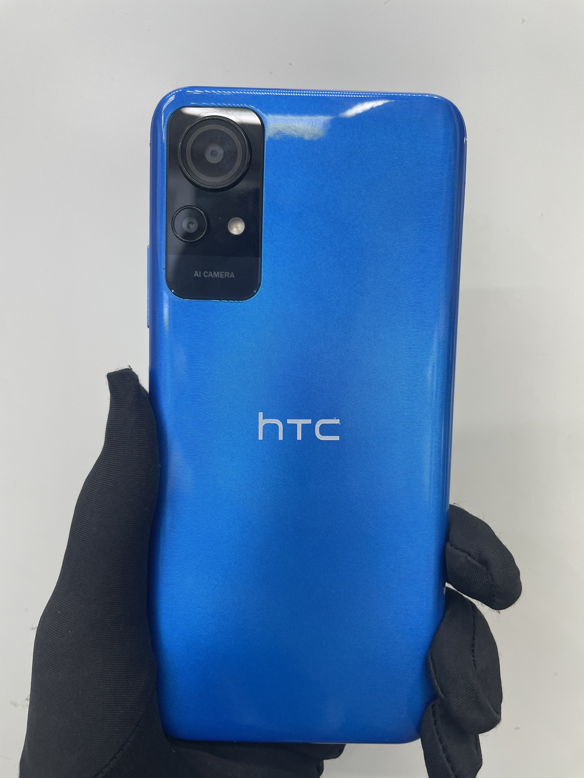 Điện thoại di động HTC Wildfire E3 lite (4GB/64GB) - Xanh (Blue) - 358949930119918
