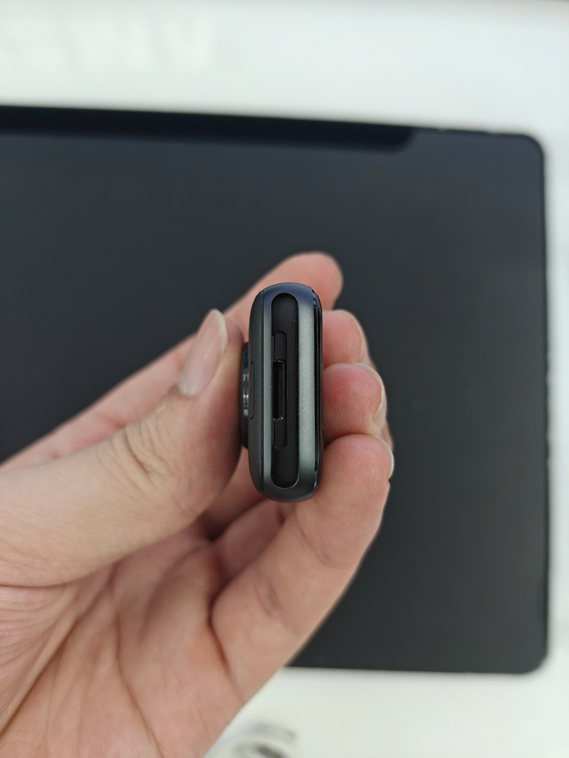 (BAND) Xiaomi Smart Band 9 Pro Demo Đen - 61576/B6AFMN4X603447 - BHR9729GLTN