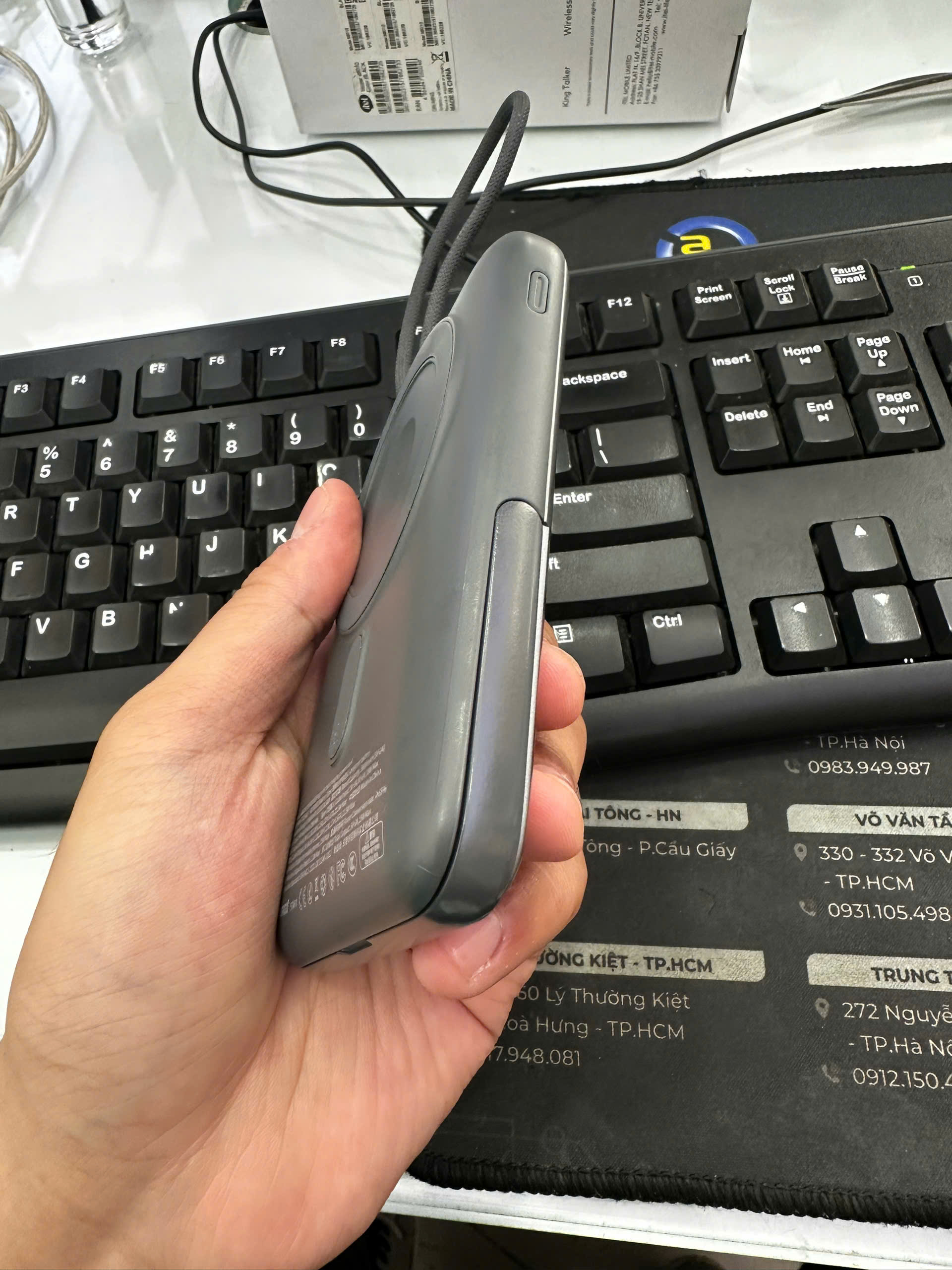 Sạc dự phòng không dây magsafe hiệu StarGO STAR X 10000mAh - Màu xám