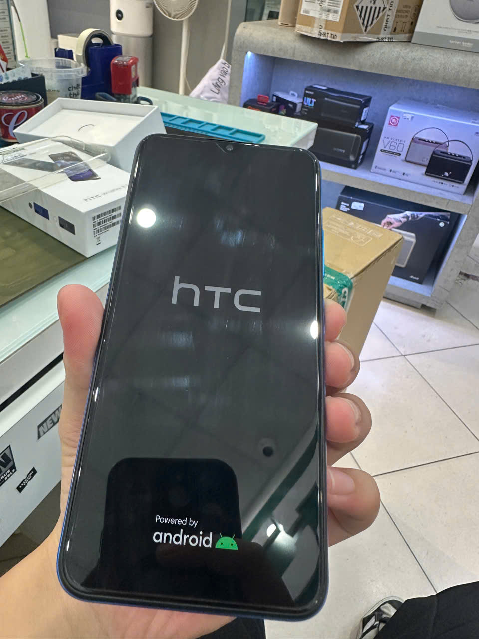 Điện thoại di động HTC Wildfire E3 lite (4GB/64GB) - Xanh (Blue) - 358949930117839 - HE3LIXN