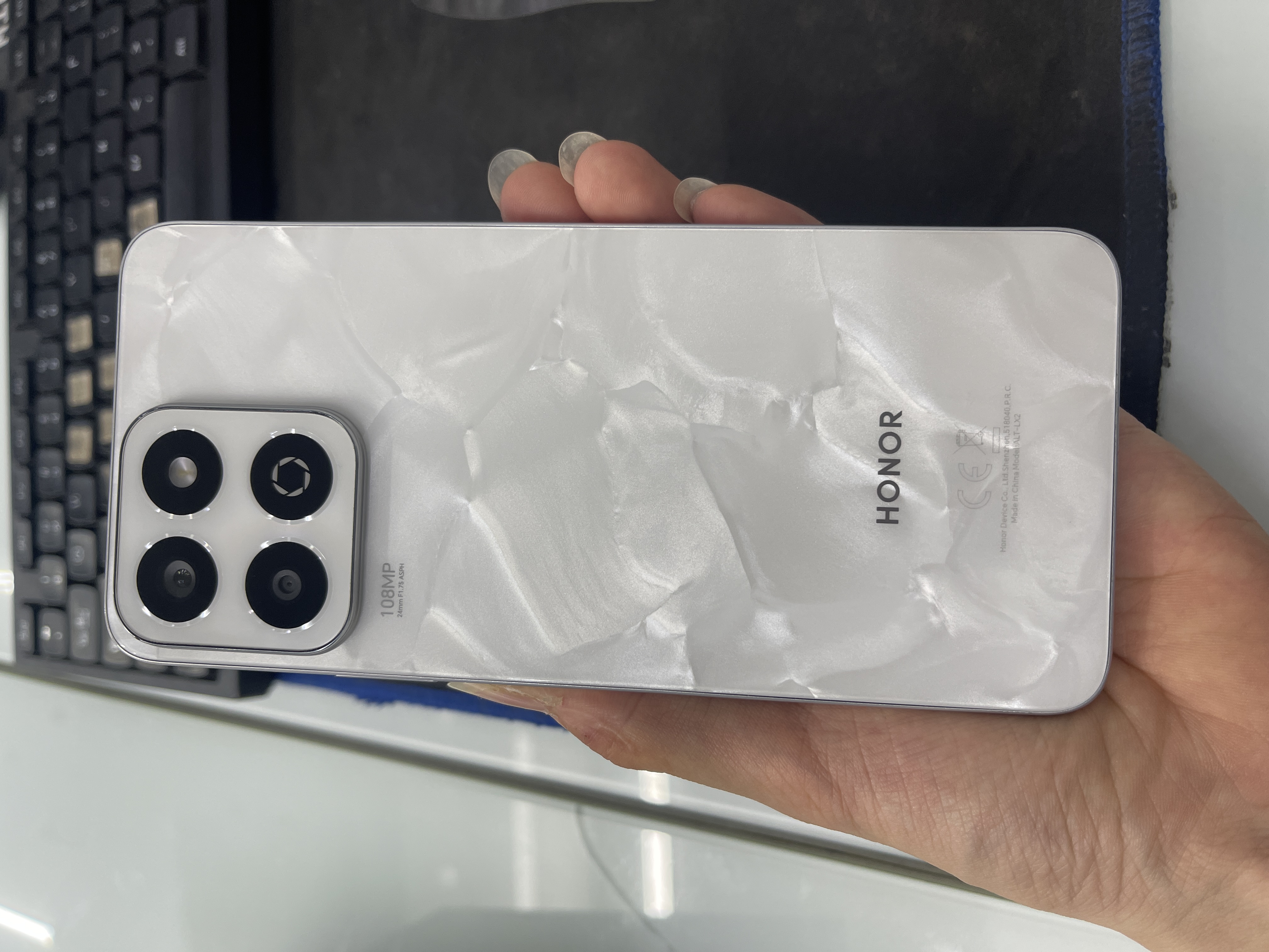 Điện thoại thông minh Honor X7c (8+256GB) Trắng