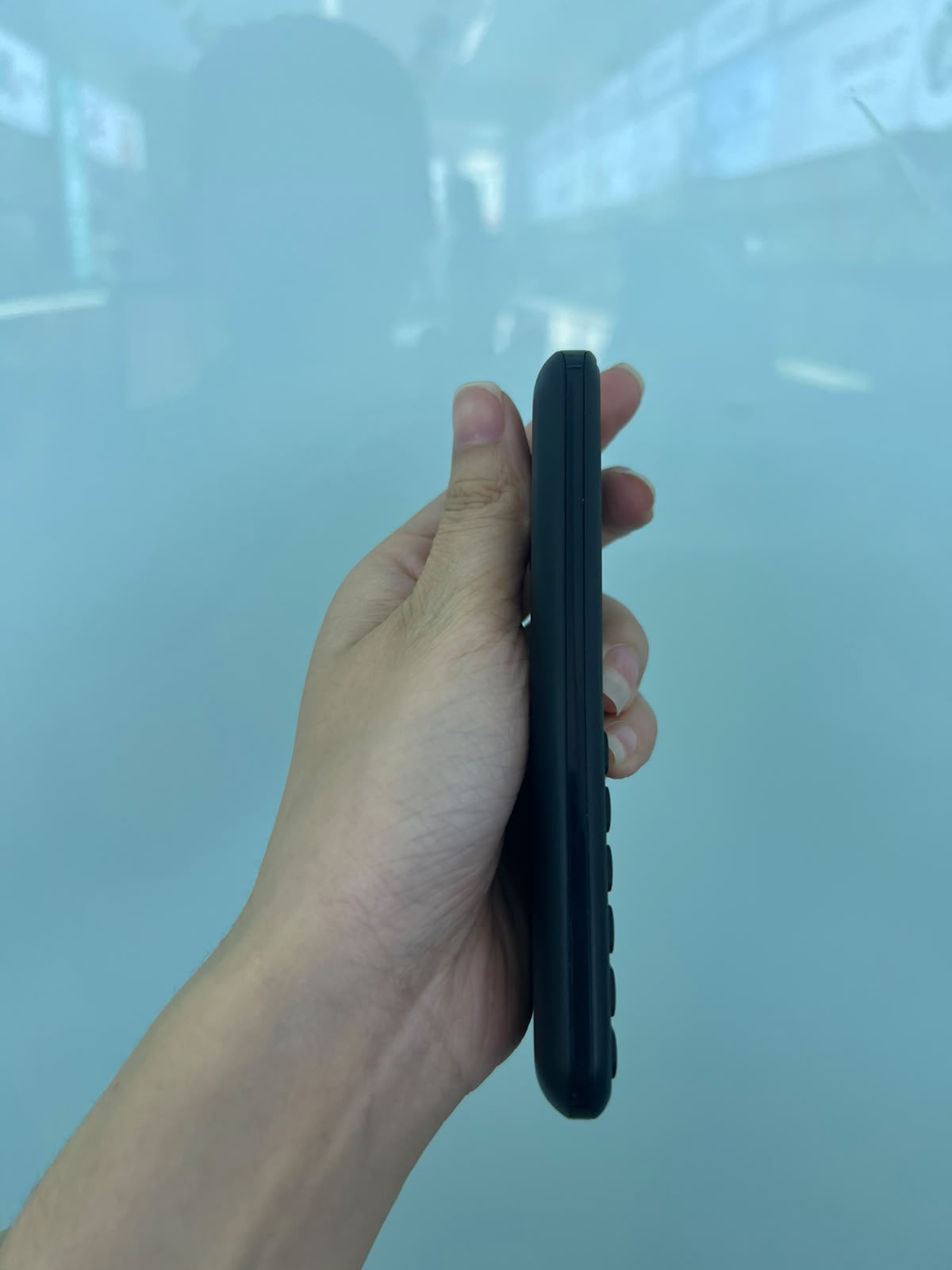 Điện thoại di động Sumo 4G T2 đen (Black)