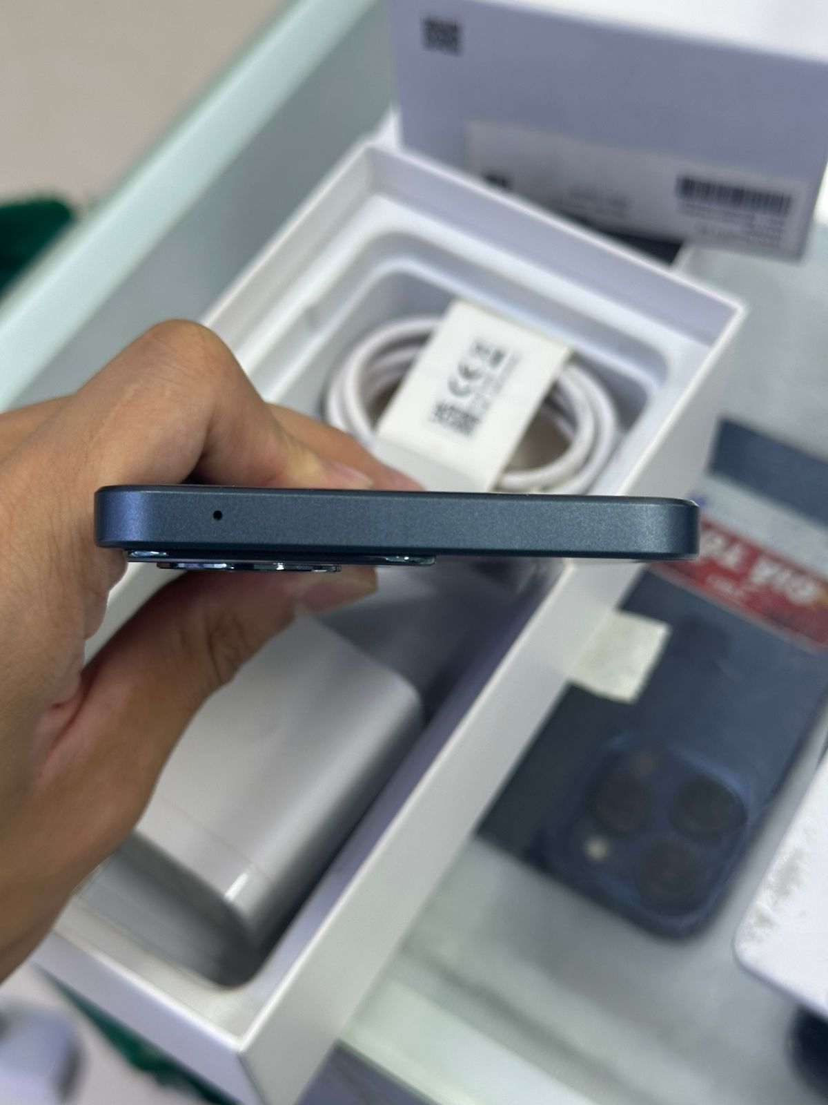 Điện thoại di động OPPO Reno11 F, CPH2603 - TN