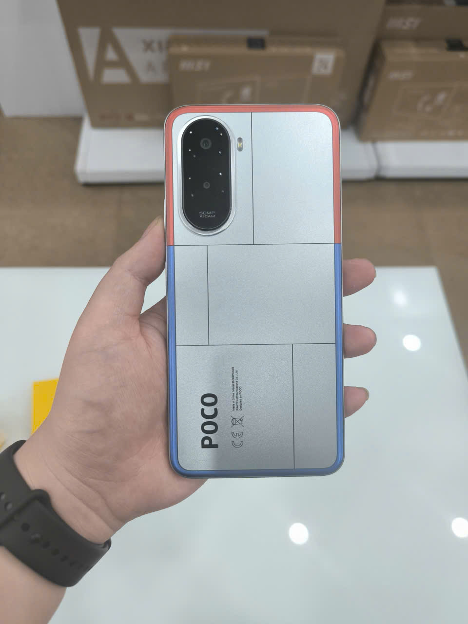 ĐIỆN THOẠI DI ĐỘNG (TEL) POCO M7 6.9"/SNAP 685/8G/256G/50MP+QVGA/8MP/7000mAh (25062PC34G)/BẠC (6932554451776)