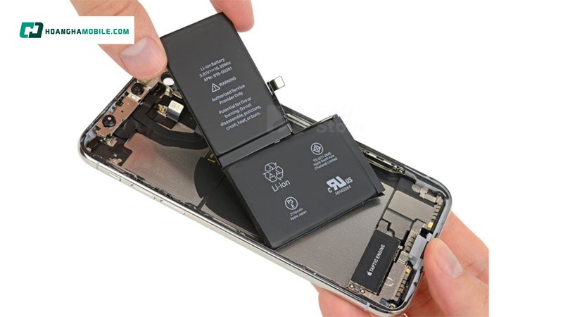 Quay trình thay pin Pisen iPhone X dung lượng cao tại Hoàng Hà Care. Quay trình thay pin Pisen iPhone X dung lượng cao tại Hoàng Hà Care.