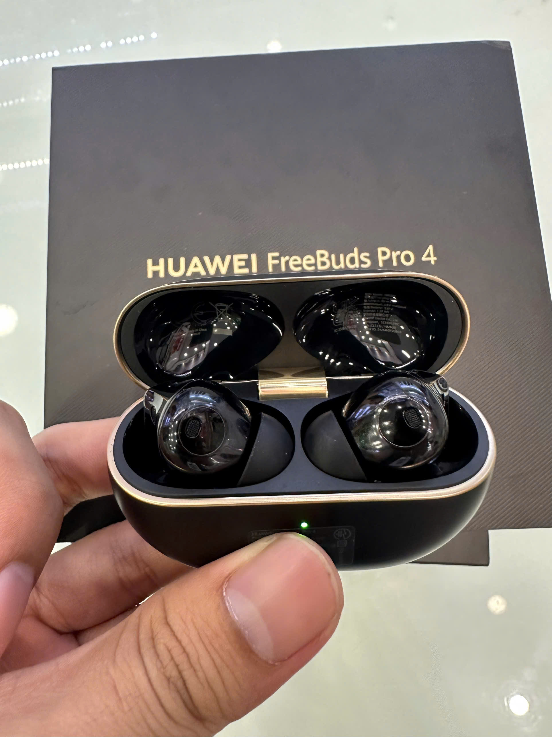 Tai nghe Huawei Freebuds Pro 4 - Chính hãng Cũ