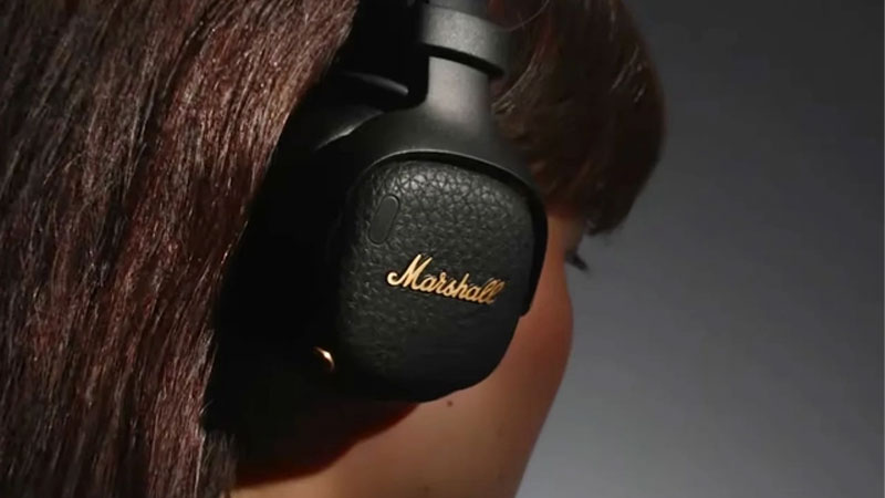 Marshall Milton A.N.C có thiết kế quen thuộc của Marshall với vẻ ngoài cổ điển.