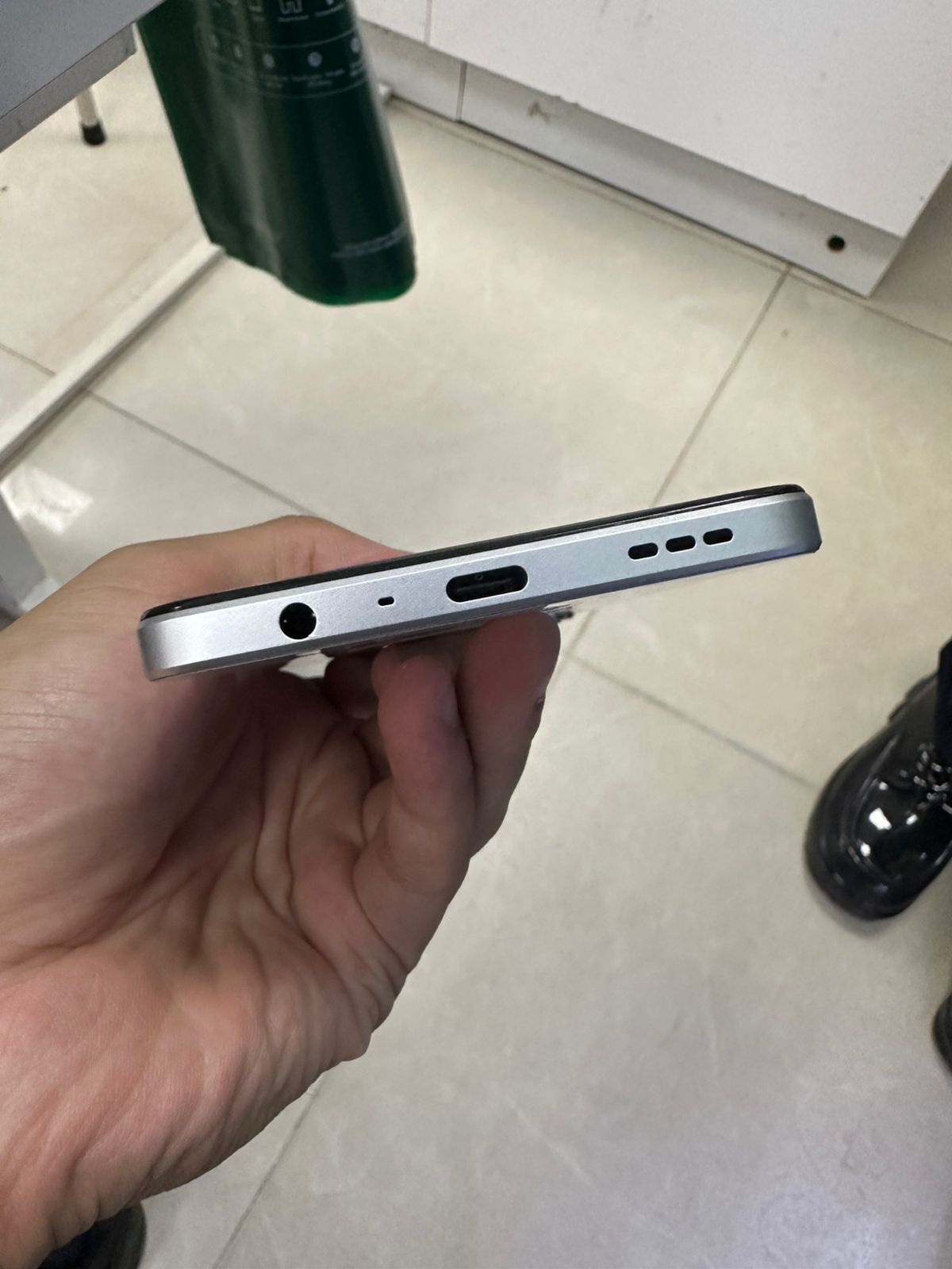 Điện thoại di động OPPO A3 - CPH2669, 8+256GB, TN