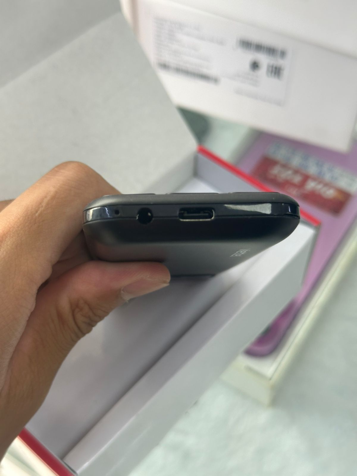 Điện thoại di động Sumo 4G T2 đen (Black)_T2BLK