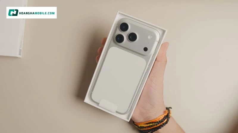 Cách kiểm tra iPhone chính hãng trước khi mua Cách kiểm tra iPhone chính hãng trước khi mua