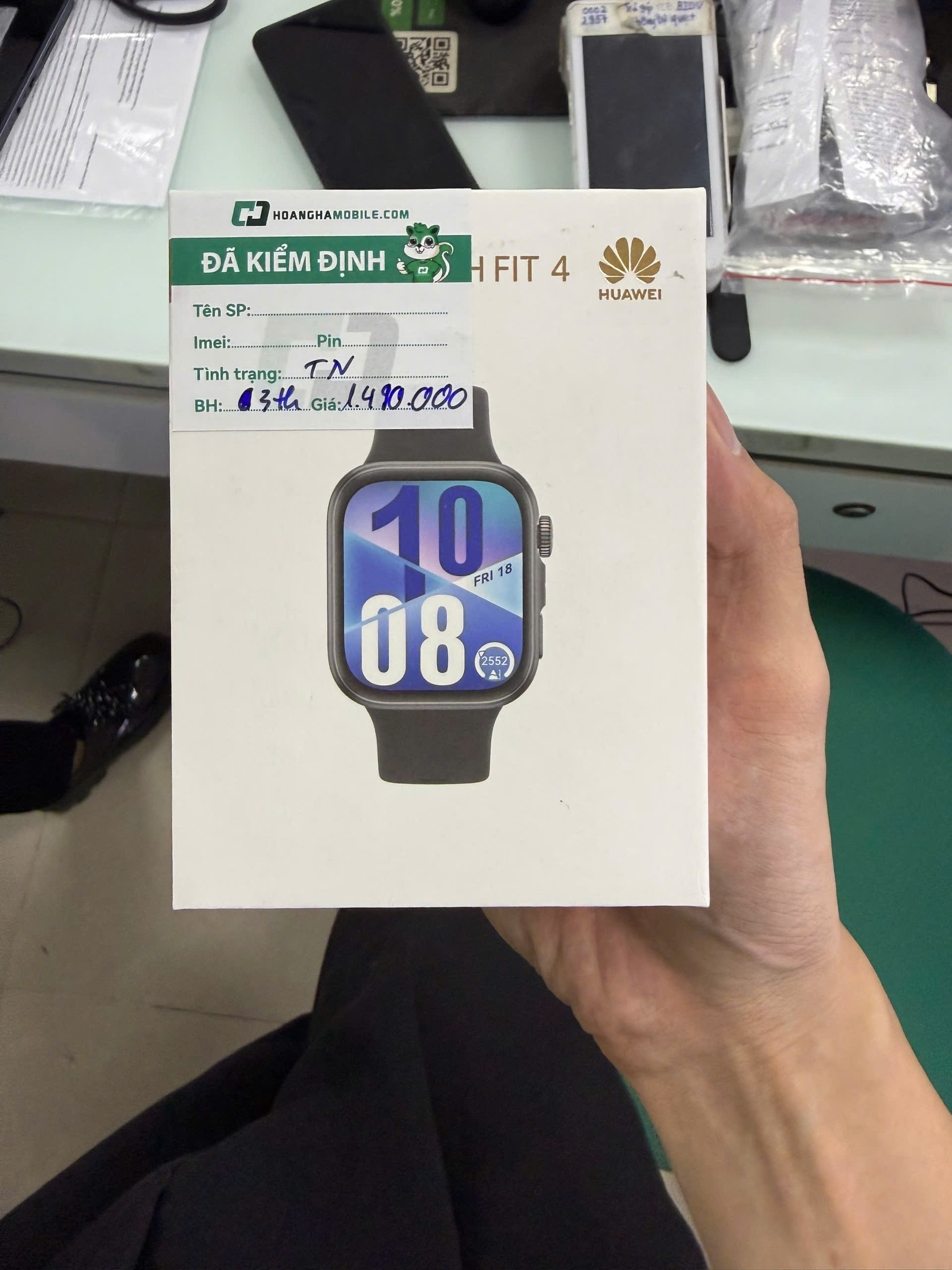 ĐỒNG HỒ THÔNG MINH(WATCH)HUAWEI SYA-B09 FIT 4/DÂY Fluor/ĐEN/ADU_Demo(6942103154423_DM) - 4RZBB25412103745 - HWFT4DZTN
