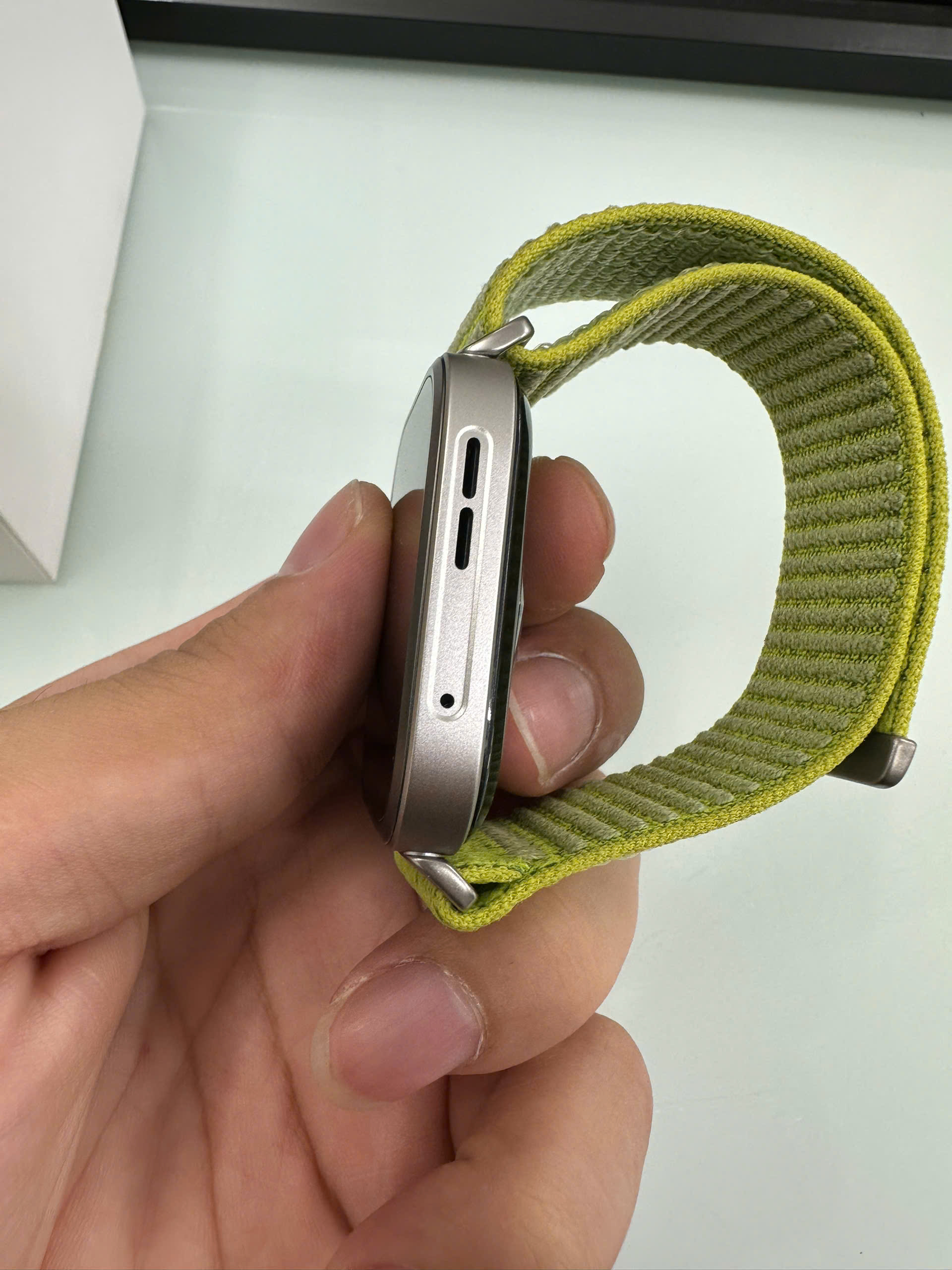 ĐỒNG HỒ THÔNG MINH(WATCH)HUAWEI SYA-B29 FIT 4 Pro/DÂY Nylon/XANH LÁ/ADU_Demo(6942103154485_DM) - 4SPBB25423100725 - HWFT4PXZTN