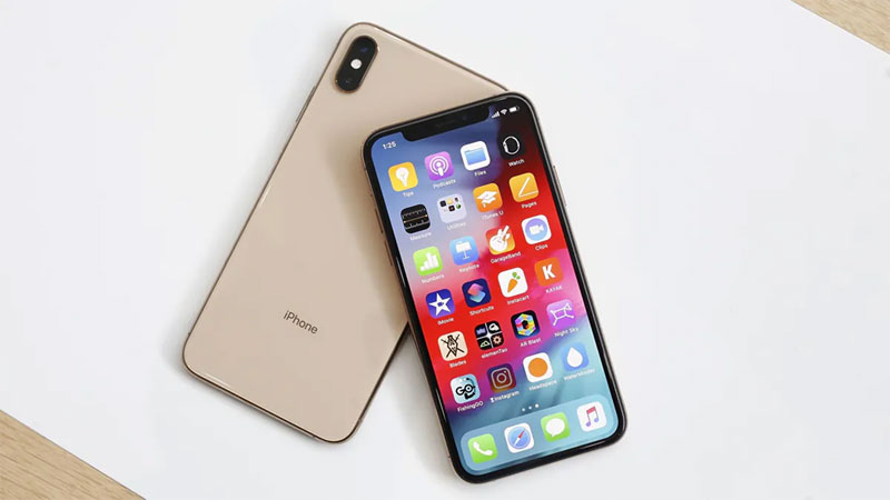 Địa chỉ thay pin iPhone Xs Max uy tín tại Hoàng Hà Mobile.