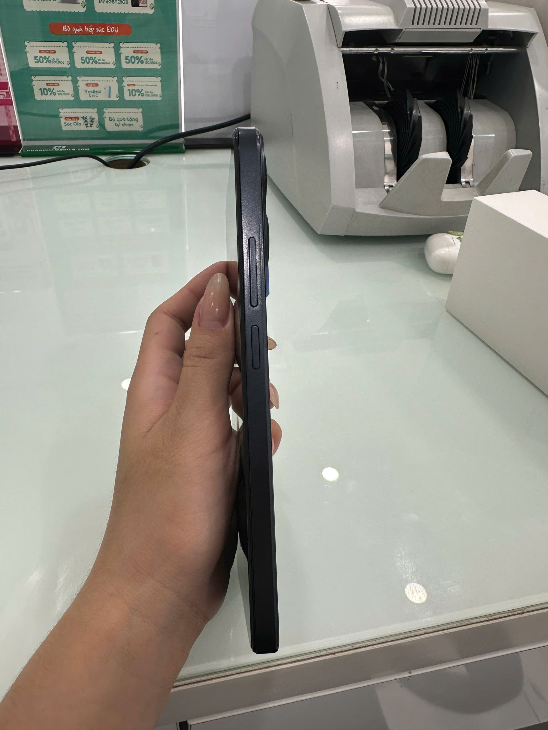 Điện thoại di động TCL 505 T509K (4+128GB) Space Gray_T509K - 352125375990057 - T509K12ALCVN12