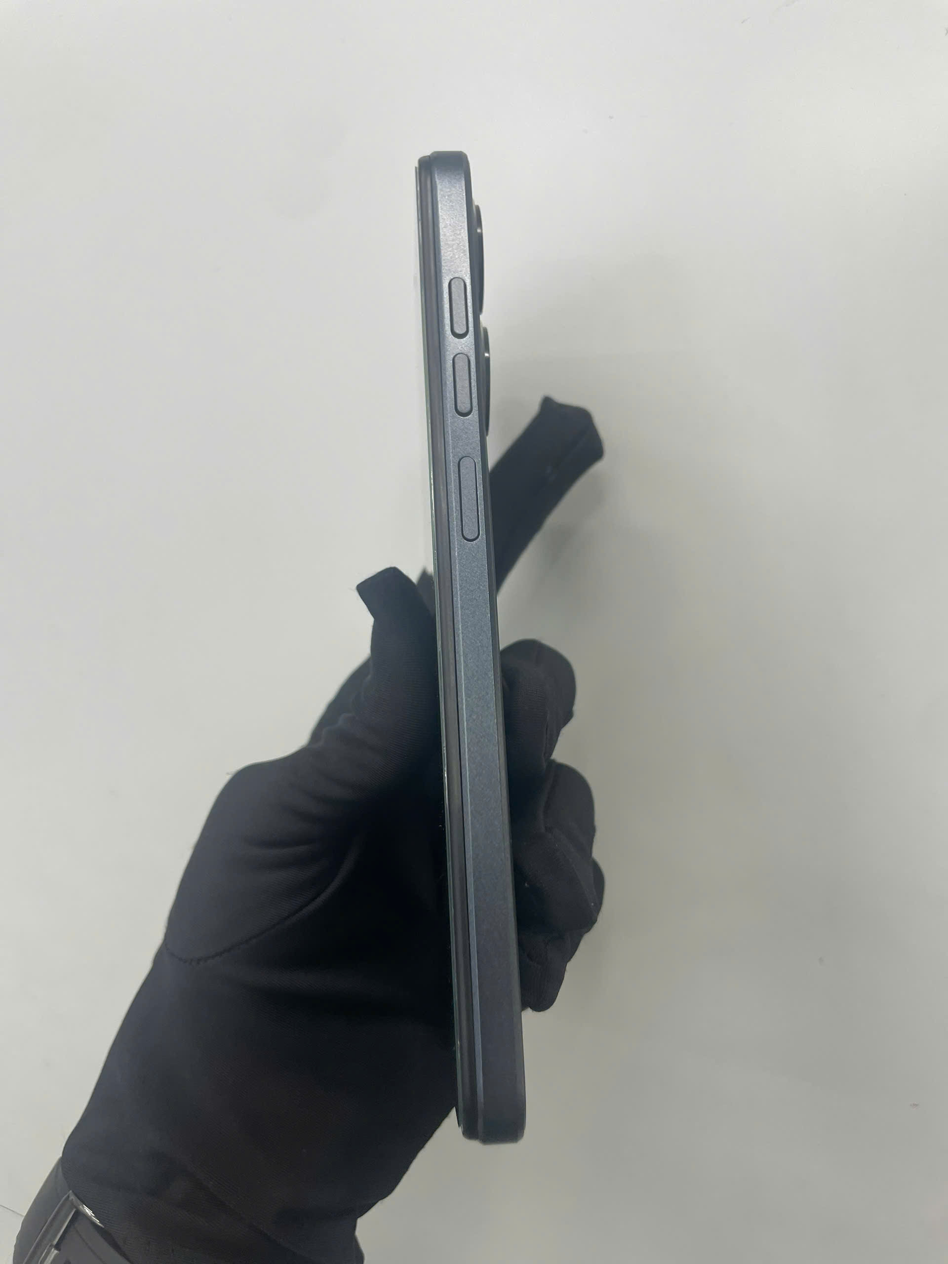 Điện thoại di động thương hiệu HTC Model Wildfire E5 Plus màu Xám (Grey) - 350594130140559