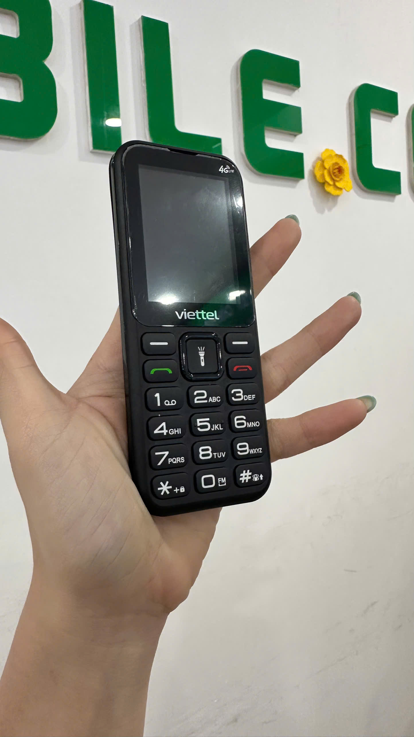 Điện thoại di động Sumo 4G T2 đen (Black)_T2BLK - 356300390376444 - SUMOT2BLK