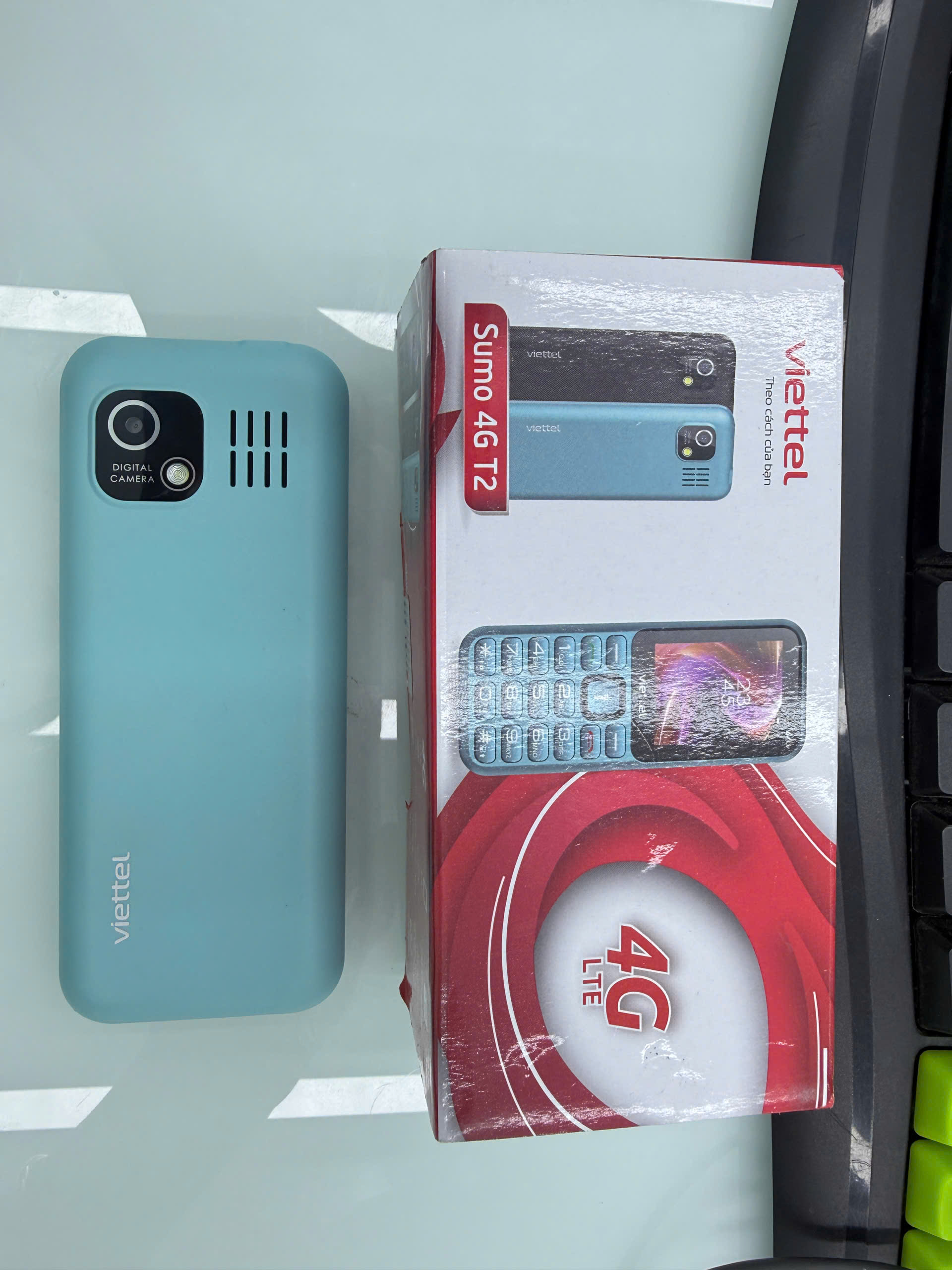 Điện thoại di động Sumo 4G T2 xanh (Blue)