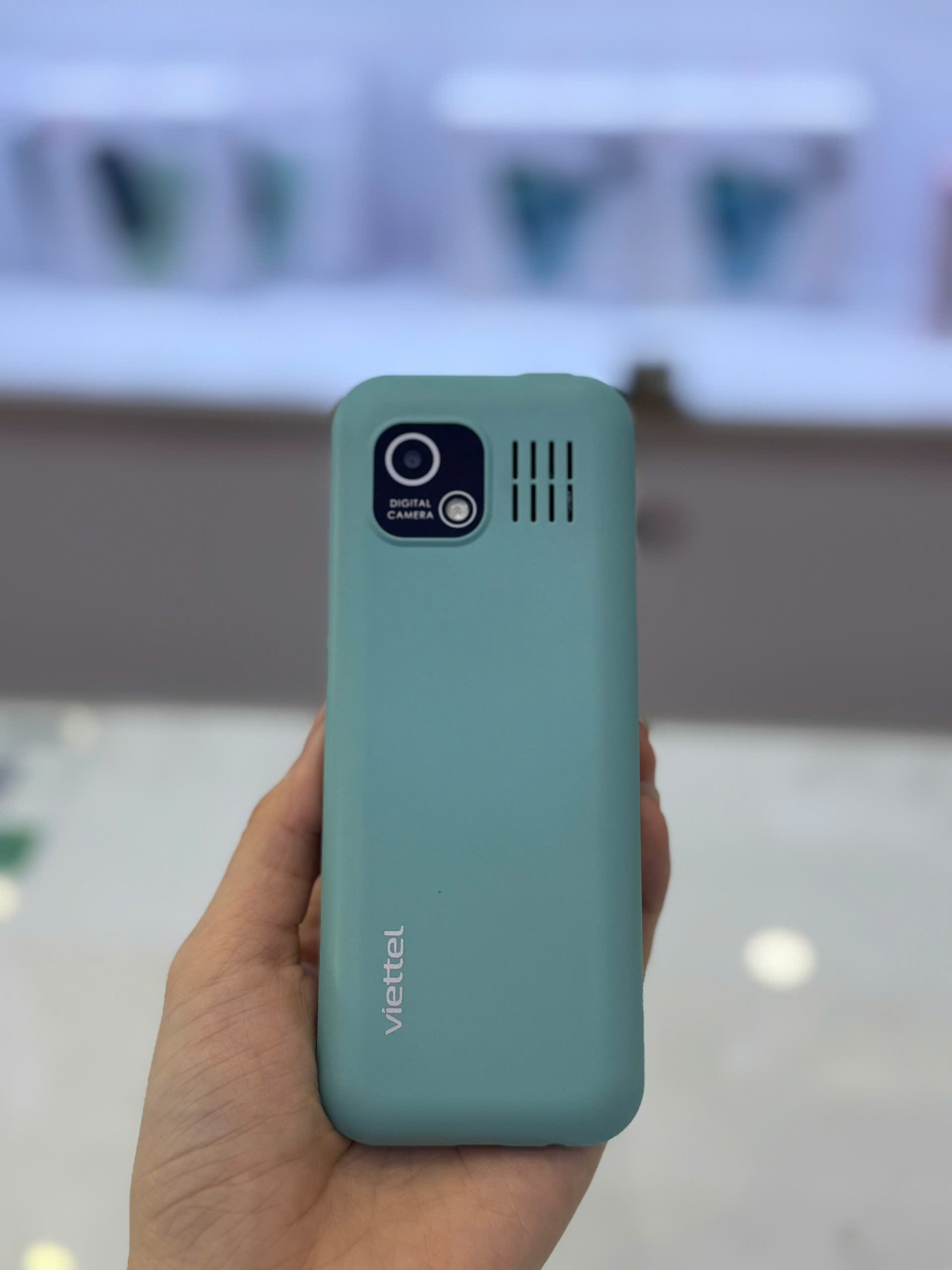 Điện thoại Viettel T2 - 4G (DÙNG MỌI LOẠI SIM) Cũ