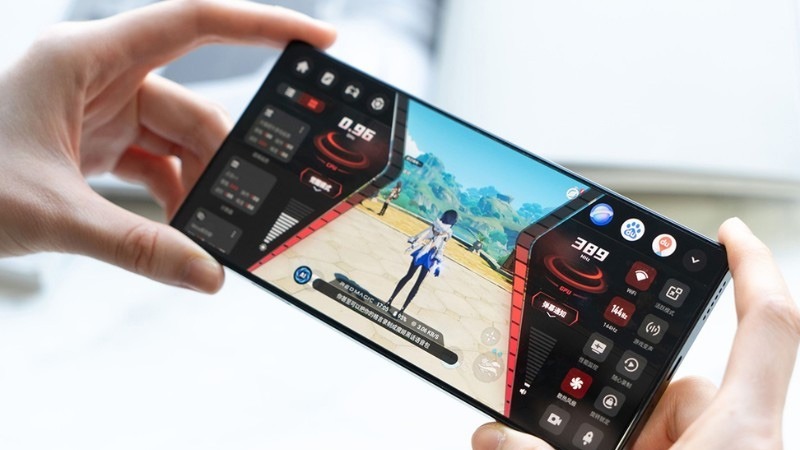 REDMAGIC 11 PRO với màn hình 6.85 inch và độ phân giải 1216 x 2688 pixels (1.5K)