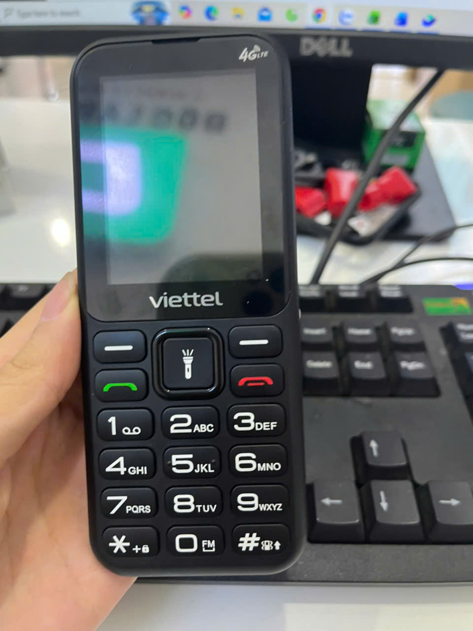 Điện thoại Viettel T2 - 4G (DÙNG MỌI LOẠI SIM) Cũ