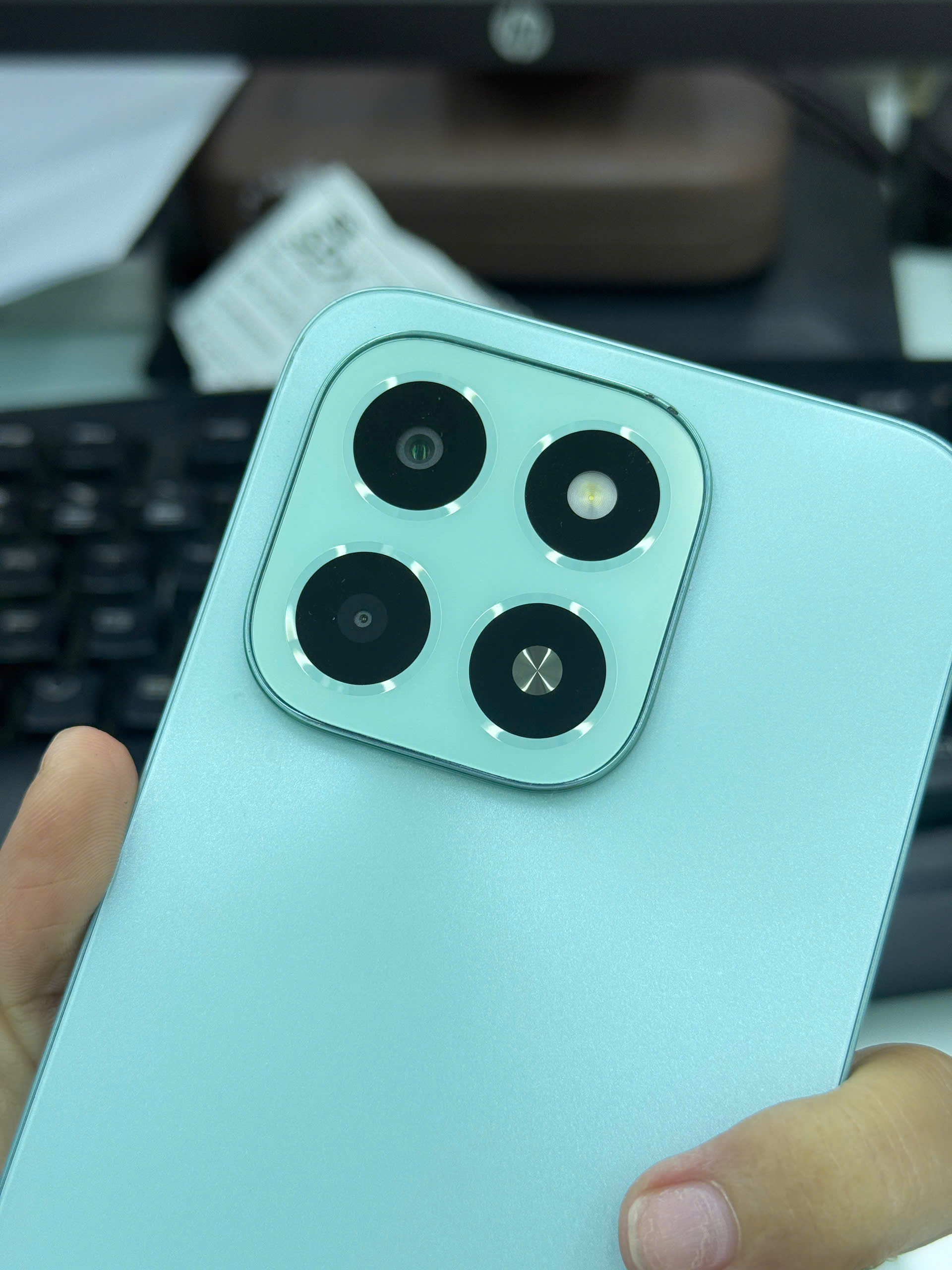 Điện thoại thông minh Honor X6c (6+128GB) Xanh (Ocean Cyan)