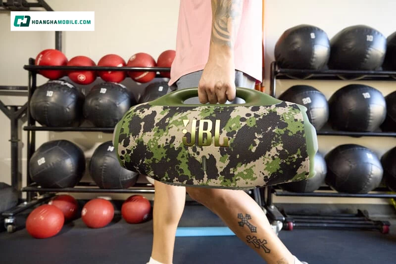 Loa JBL Boombox 4 mang đến chất âm JBL Pro Sound mạnh mẽ Loa JBL Boombox 4 mang đến chất âm JBL Pro Sound mạnh mẽ