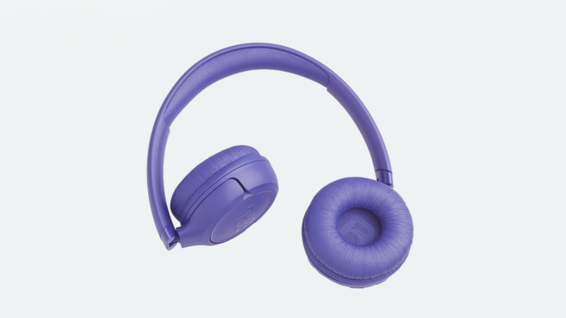 JBL định hướng micro chính xác chất lượng cho tác vụ âm thanh.