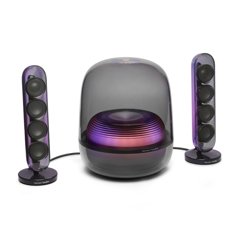 Loa Harman Kardon SOUNDSTICK 5 nổi bật hơn SoundStick 4 ở ba điểm chính: công suất, kết nối và trải nghiệm thông minh