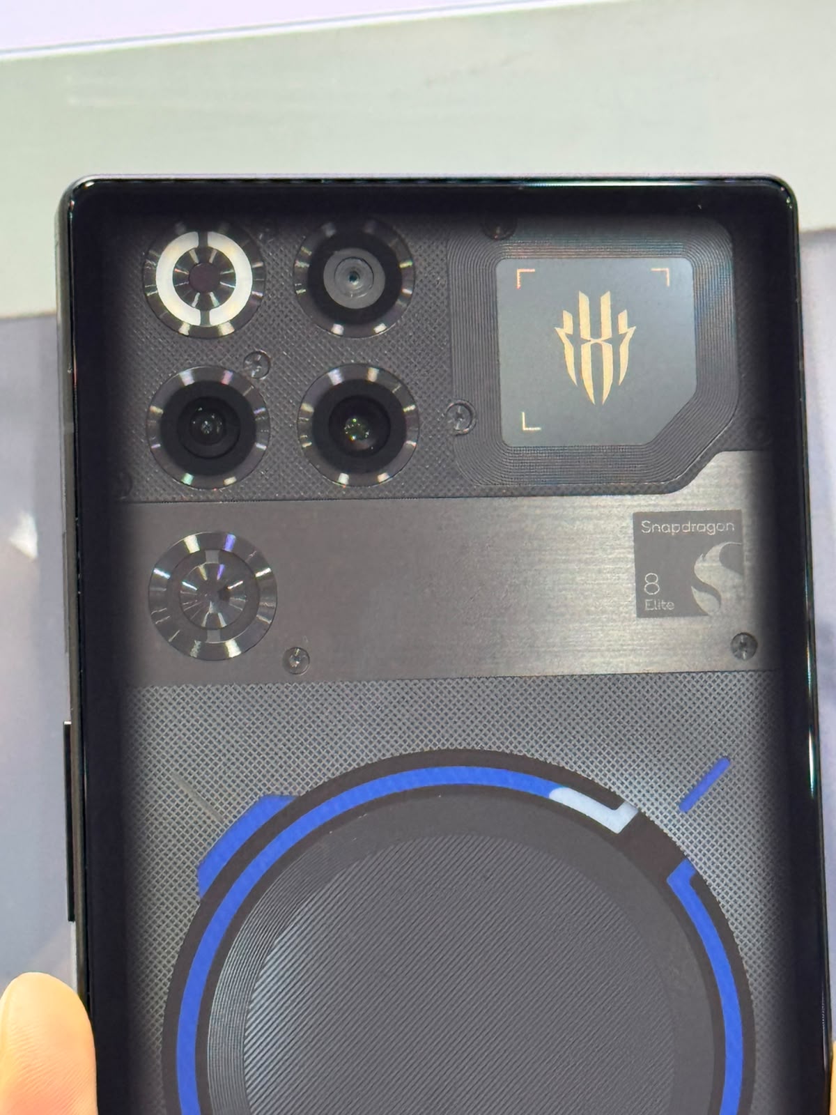 Điện thoại Gaming REDMAGIC 11 PRO 16GB/512GB - Nightfreeze ( Đen Kính Trong ) - RMG11P512DN - Cũ Đẹp