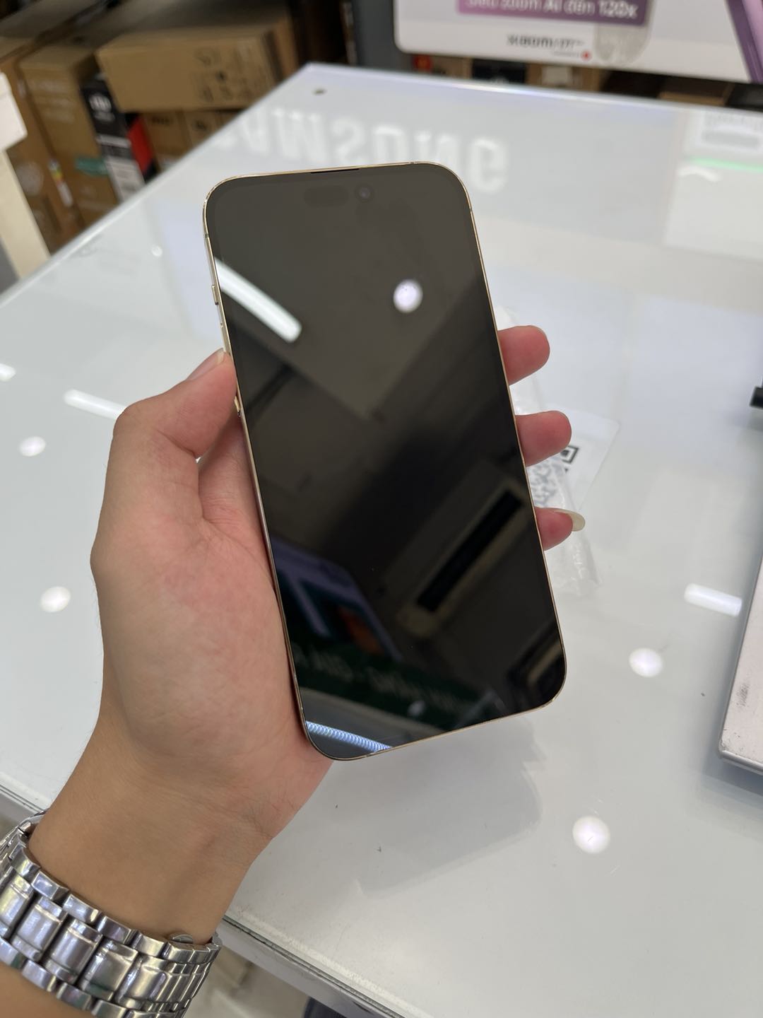 ĐTDĐ Apple iPhone 14 Pro Max 256GB Gold - Cũ