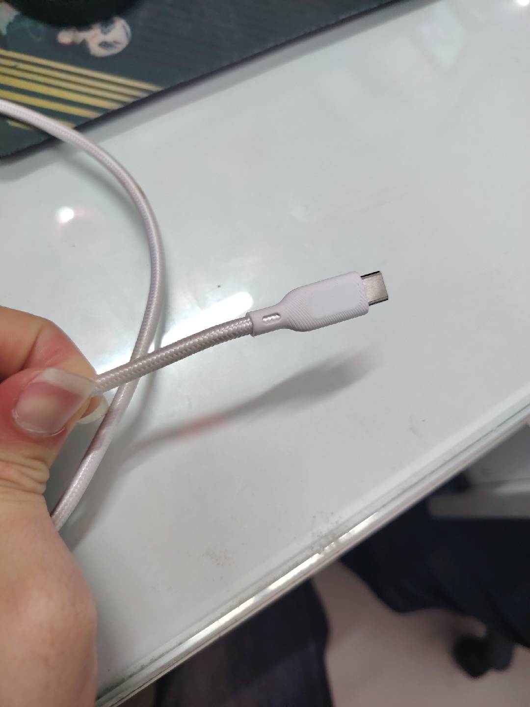 Cáp USB-C to Lightning Mophie Essential 1M - White (409912194)
