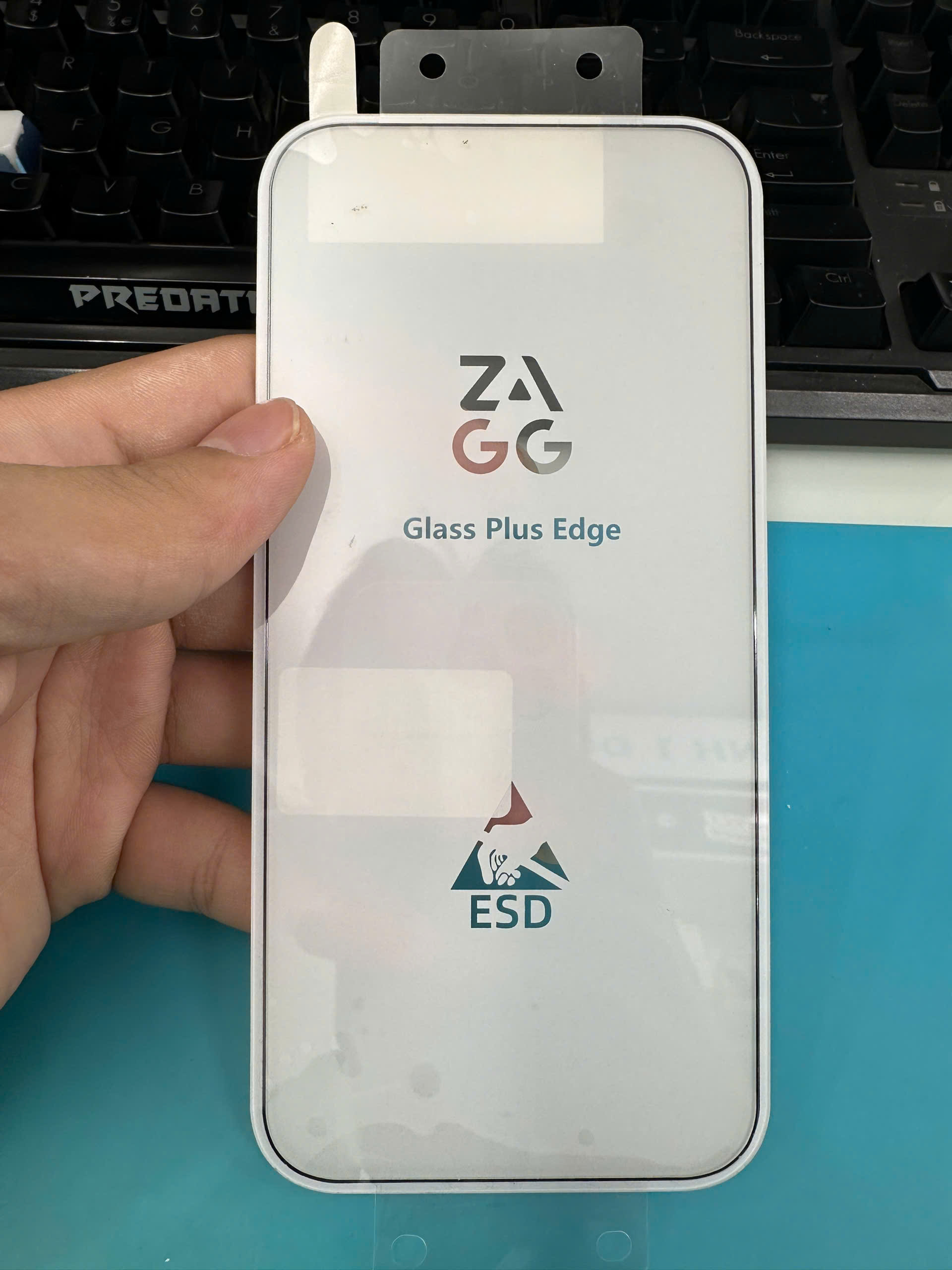 Kính dán màn hình iPhone16 Pro Max - ZAGG Plus Edge - 100115457 - 2024HH121646 - ZA100115457