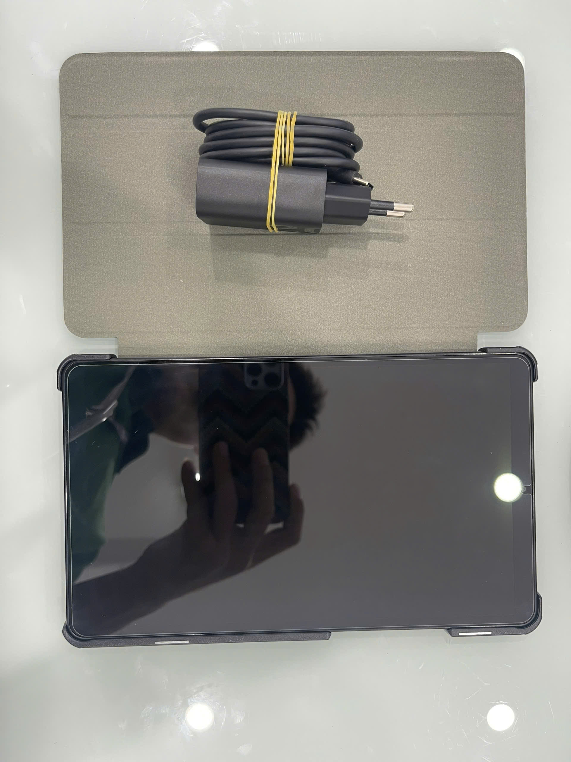 MÁY TÍNH BẢNG (TAB) LENOVO TAB ONE MTK G85/4G/64G/8.7HDT/IPS/2MP/8MP/4G/WL/BT/5100mAh/Adr14/2Y/XÁM(TB305XU)(ZAF10022VN) - HA27AF