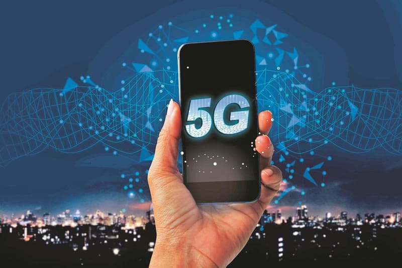Điện thoại 5G phù hợp với người muốn sử dụng thiết bị lâu dài, thường xuyên truy cập dữ liệu di động
