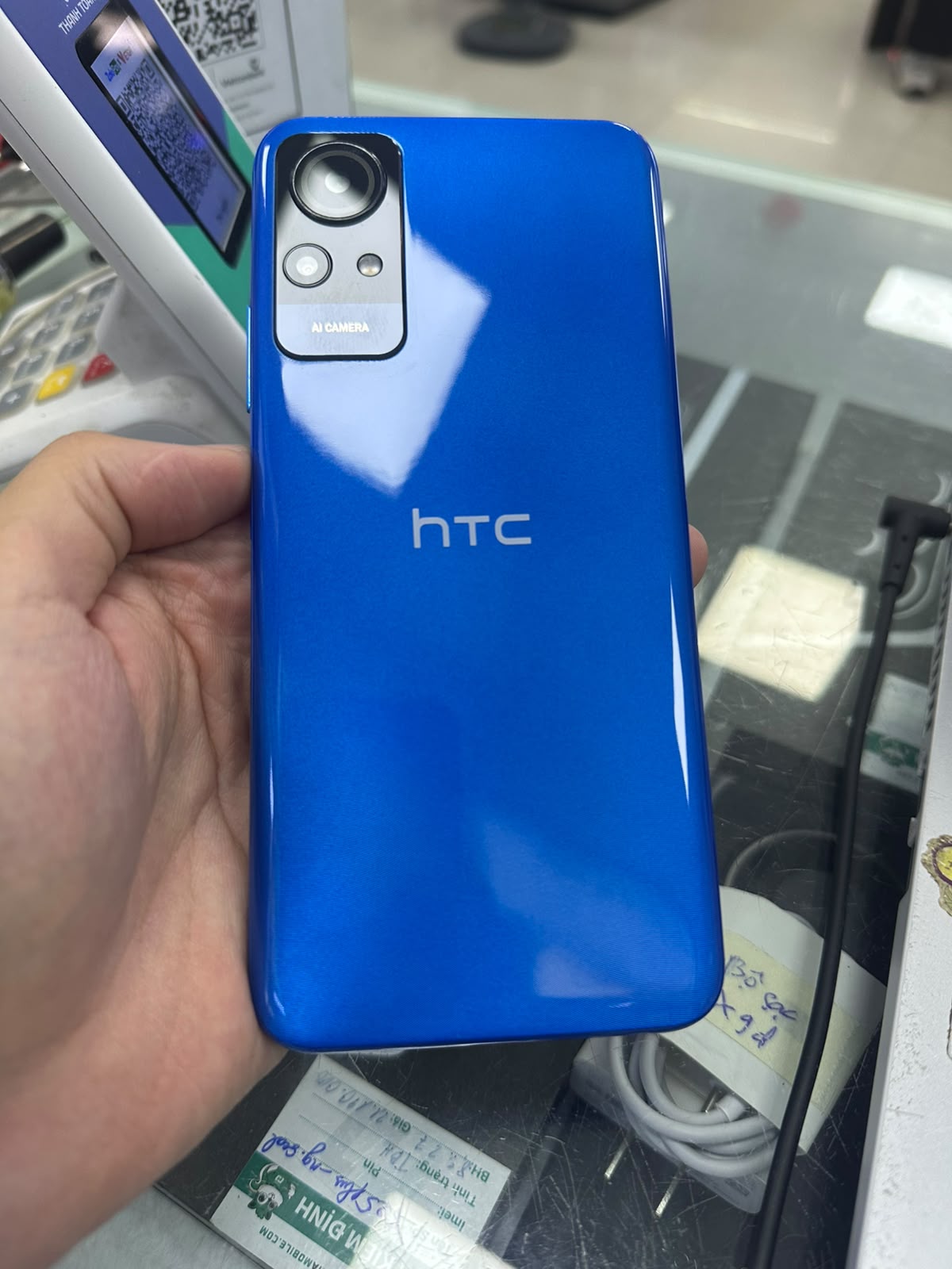 Điện thoại di động HTC Wildfire E3 lite (4GB/64GB) - Xanh (Blue)