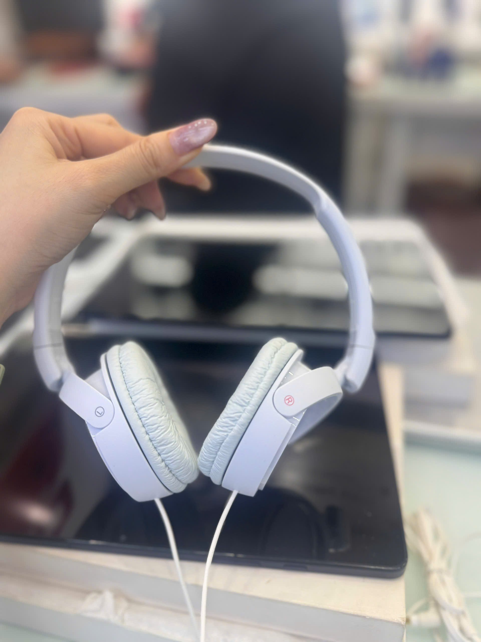 Sony MDR-ZX110AP - Chính hãng Cũ
